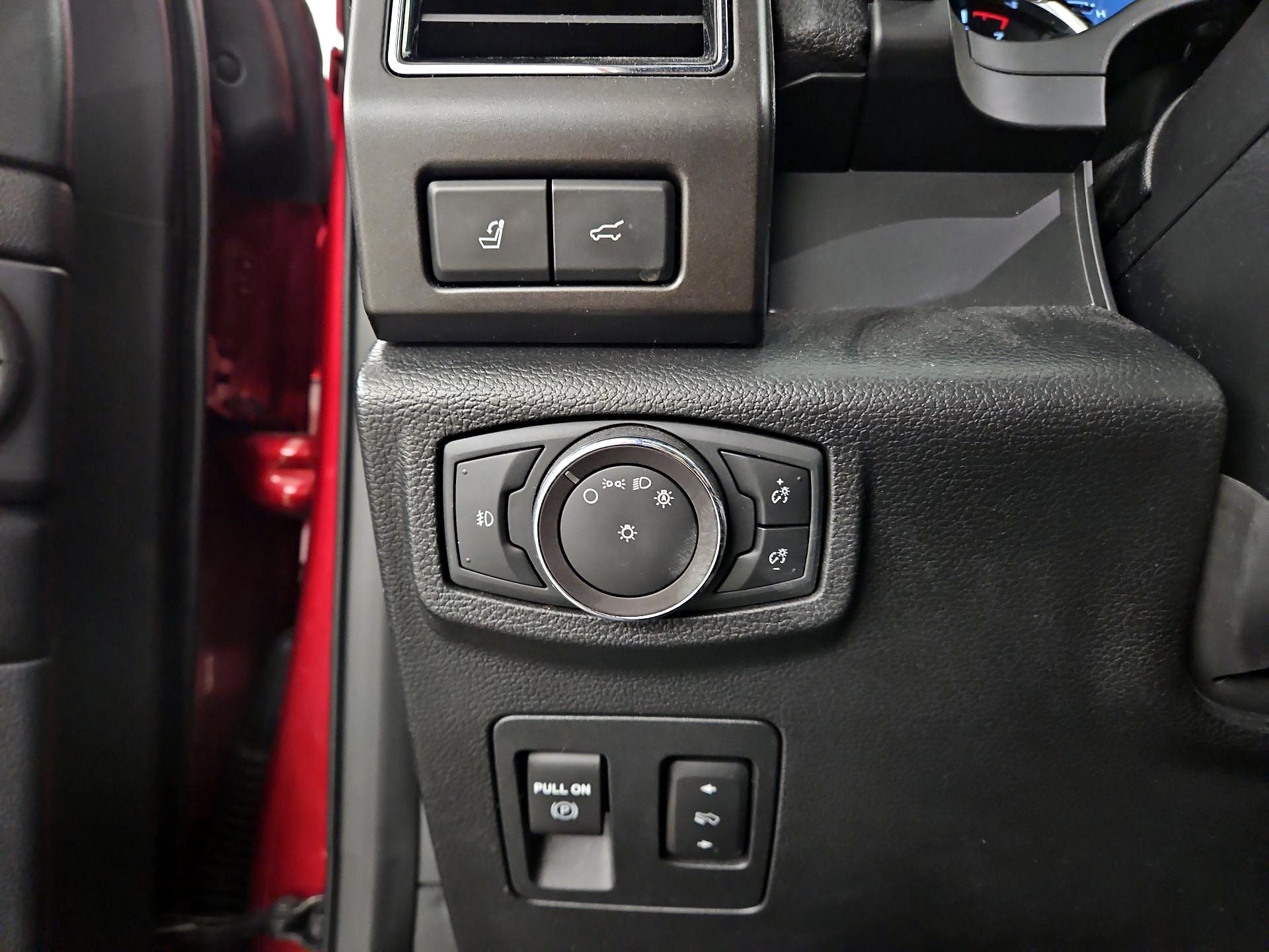 Thumbnail: 2019 Ford Expedition - 13