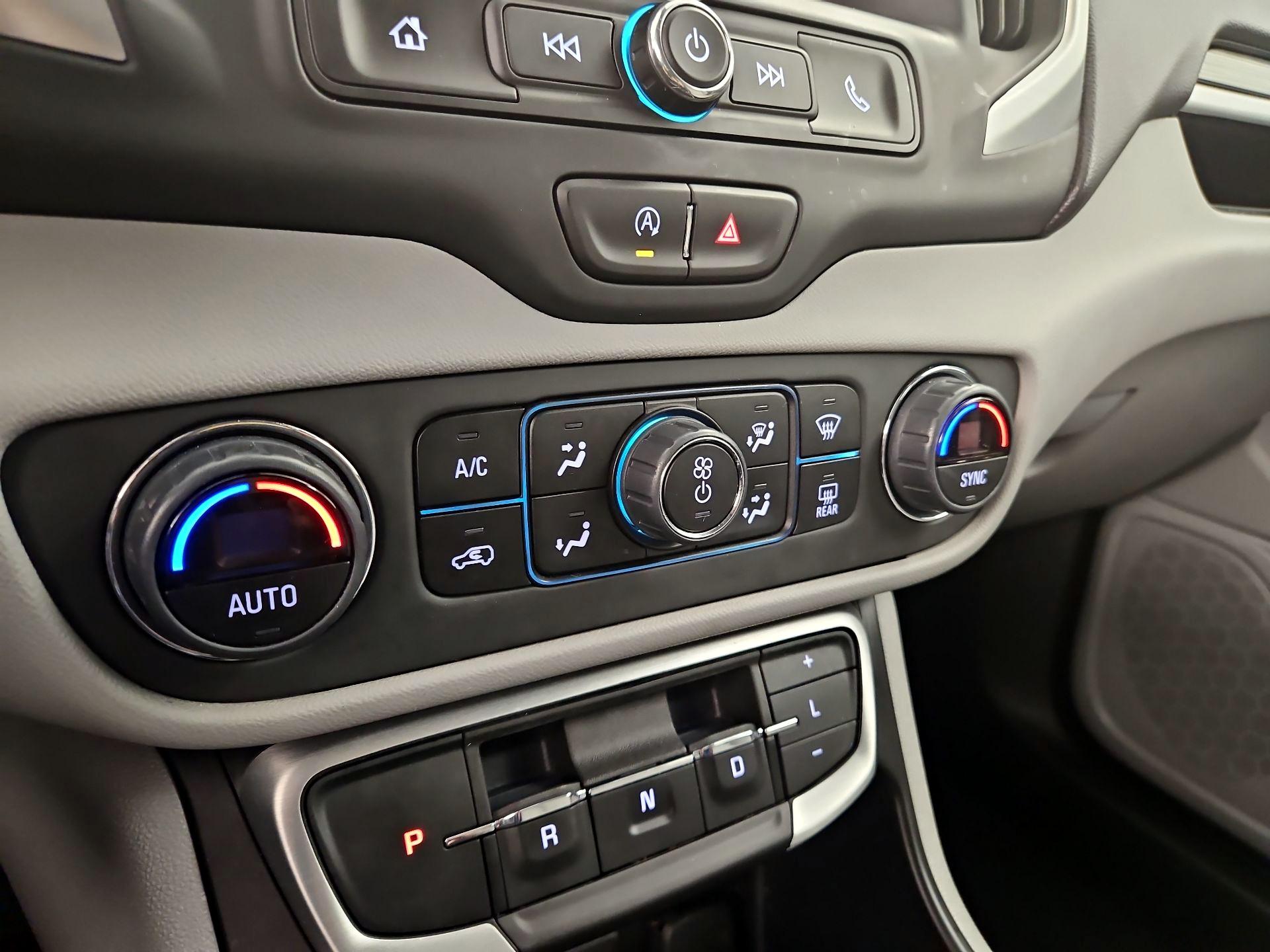 Thumbnail: 2023 GMC Terrain - 16