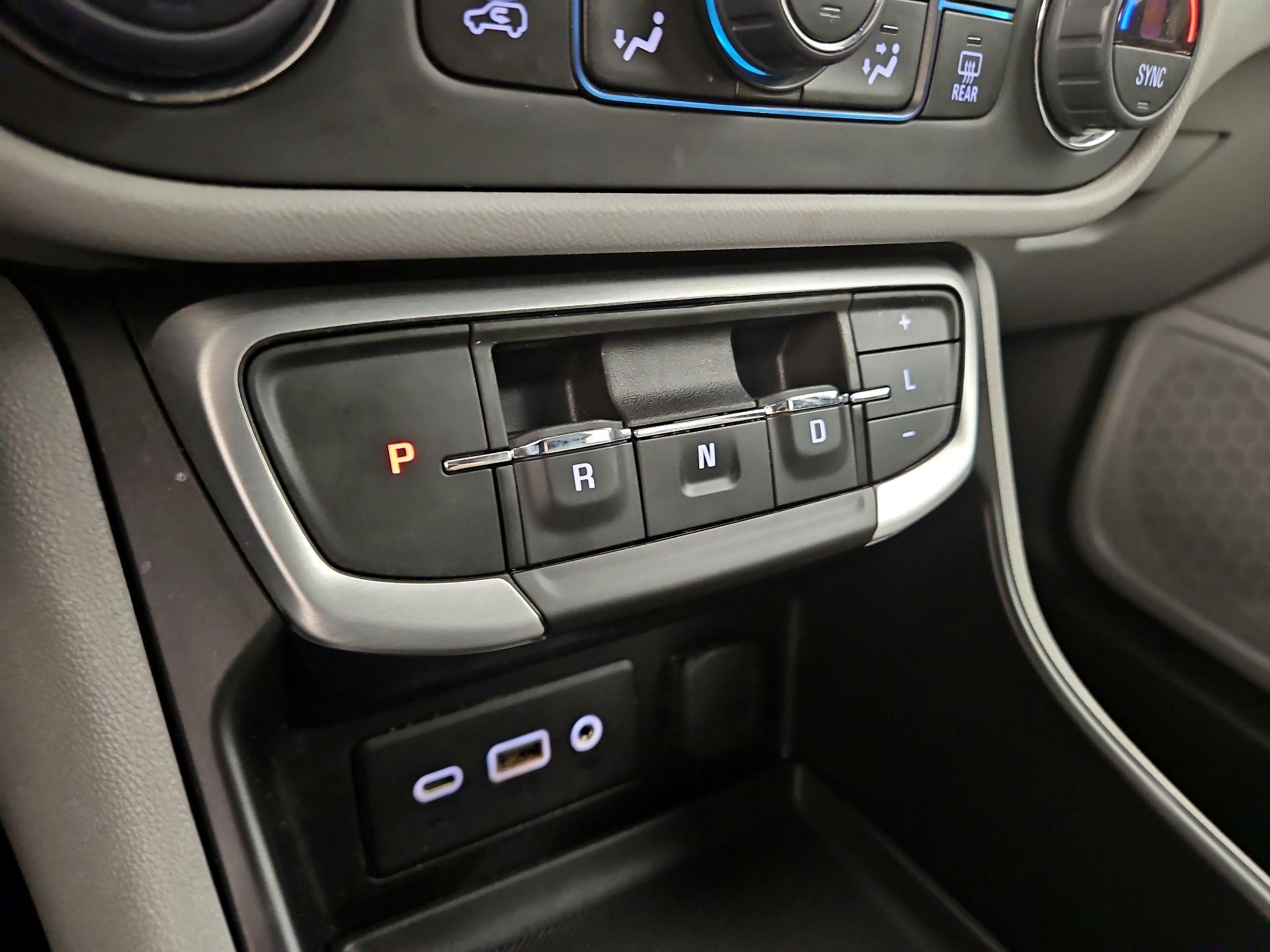 Thumbnail: 2023 GMC Terrain - 17