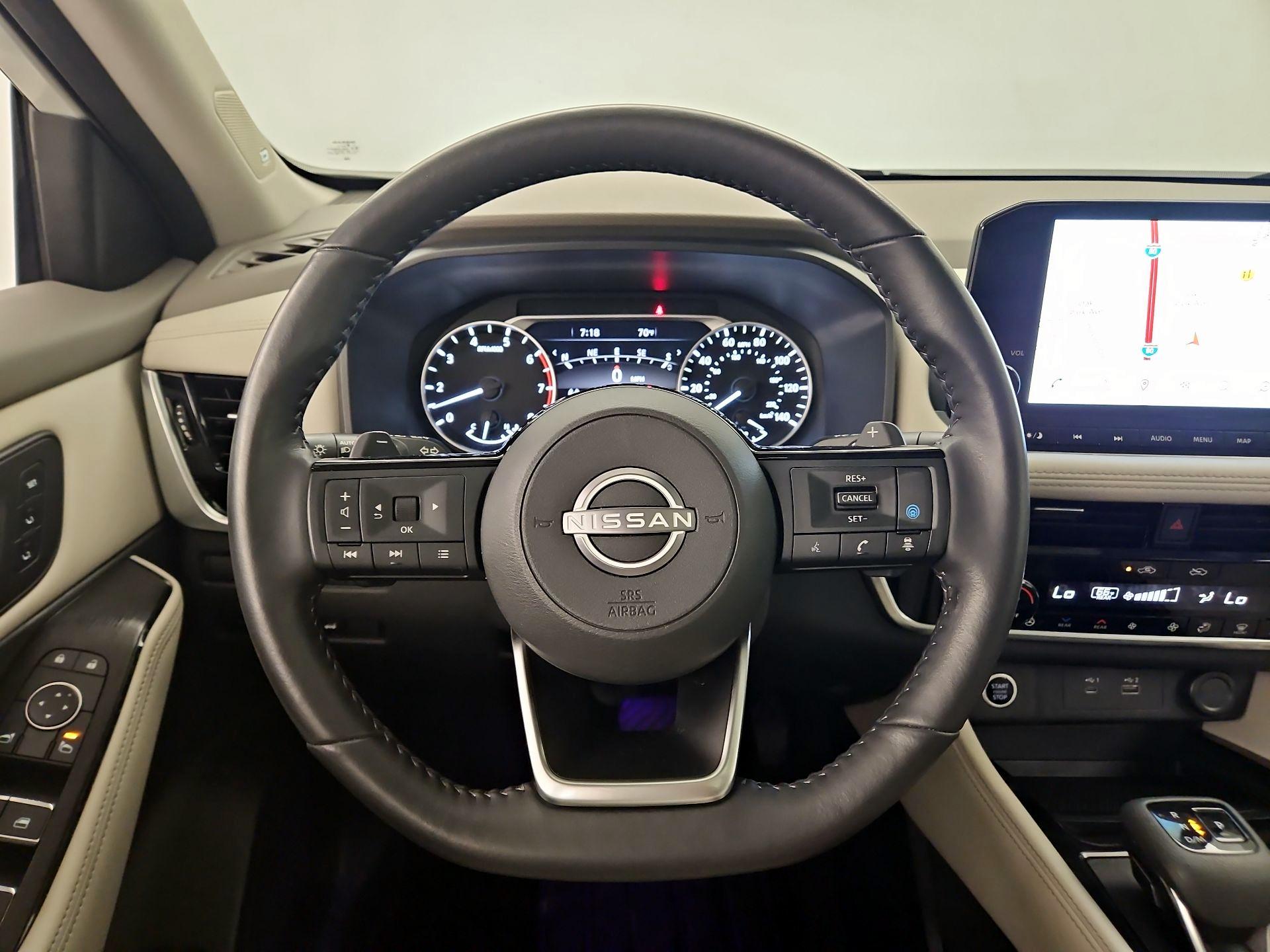 Thumbnail: 2022 Nissan Rogue - 10