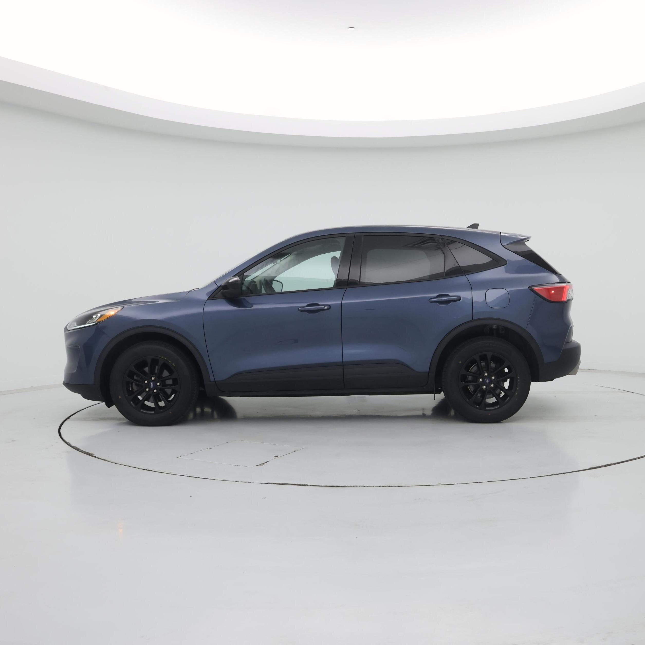 Thumbnail: 2020 Ford Escape - 3