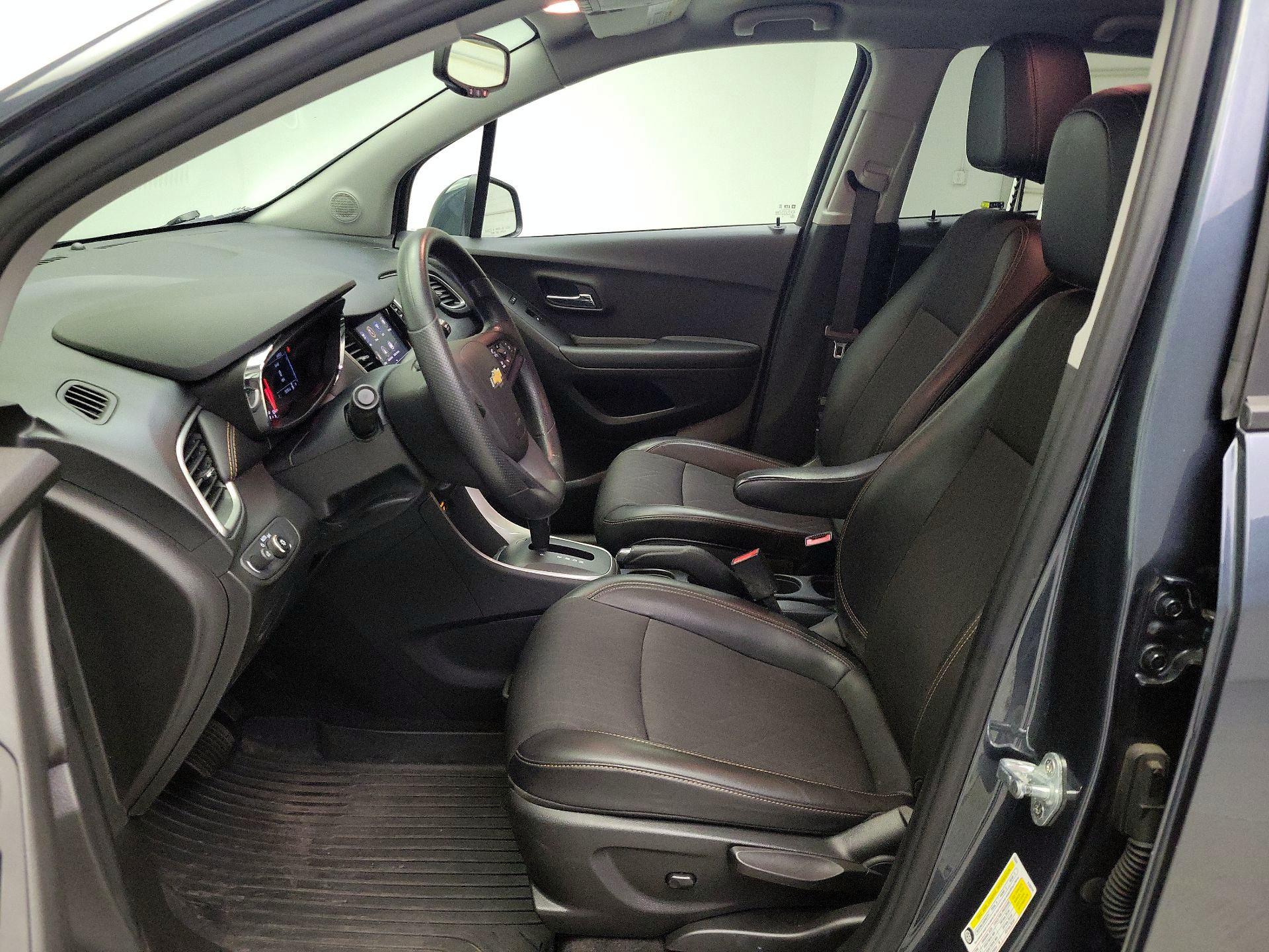 Thumbnail: 2021 Chevrolet Trax - 11