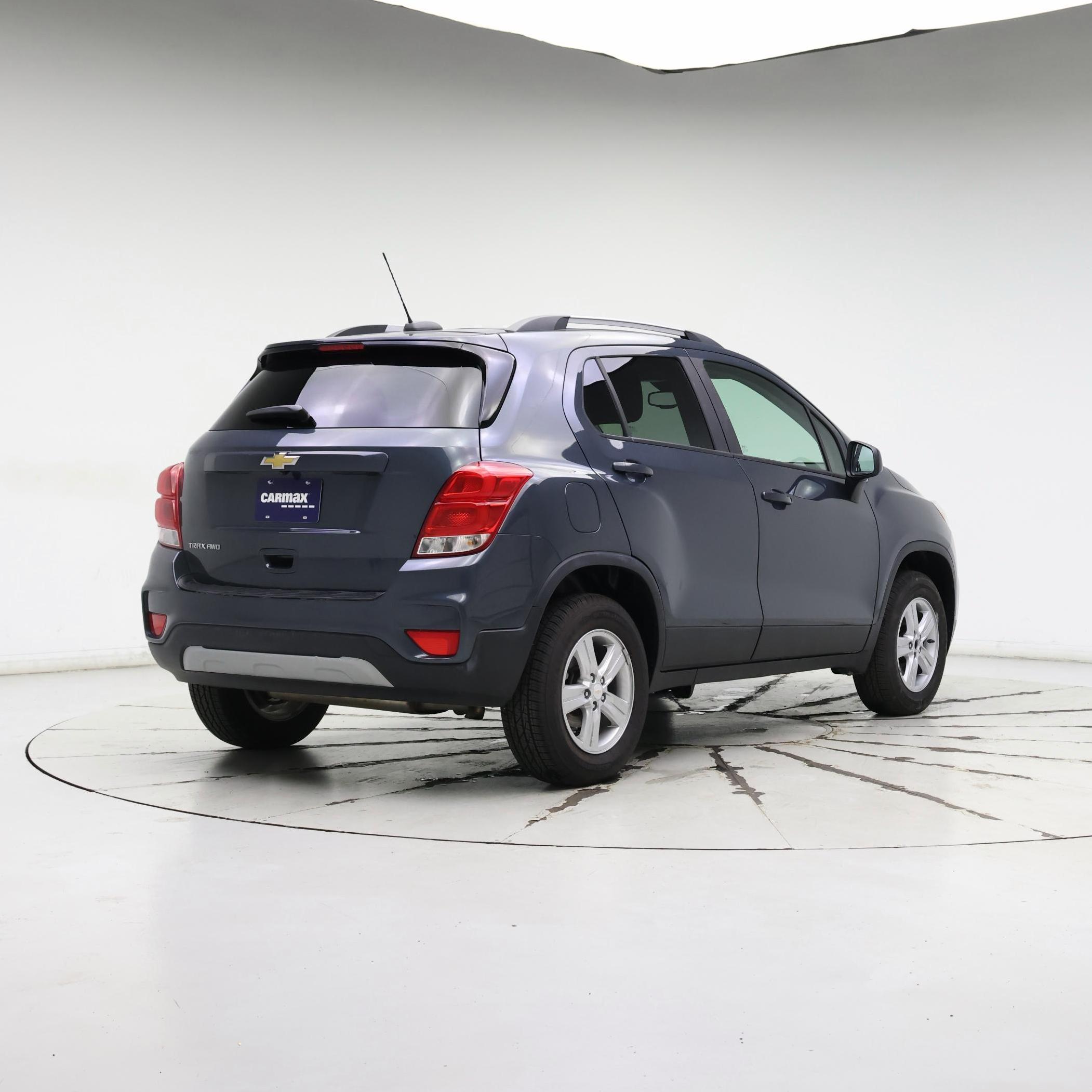 Thumbnail: 2021 Chevrolet Trax - 8