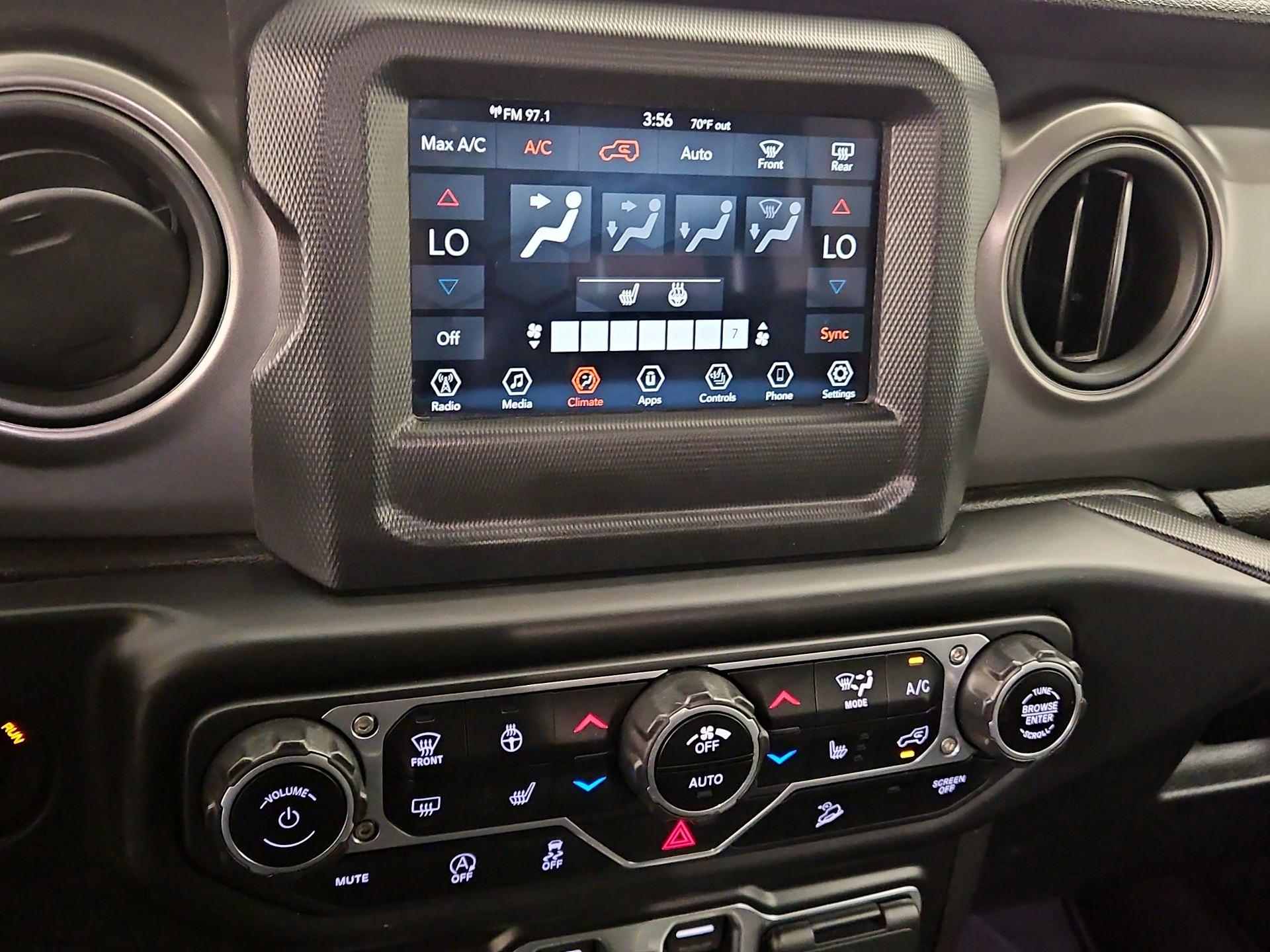 Thumbnail: 2021 Jeep Wrangler - 16