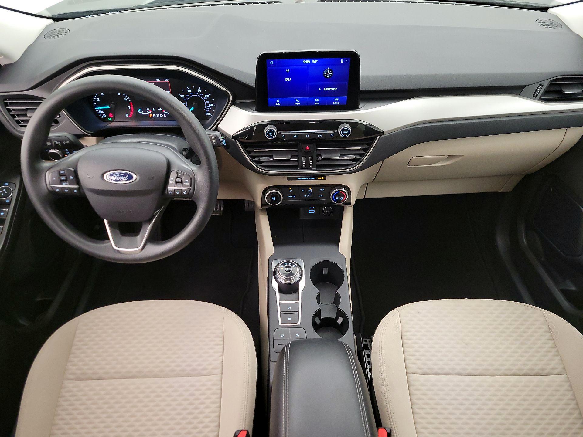 Thumbnail: 2021 Ford Escape - 9