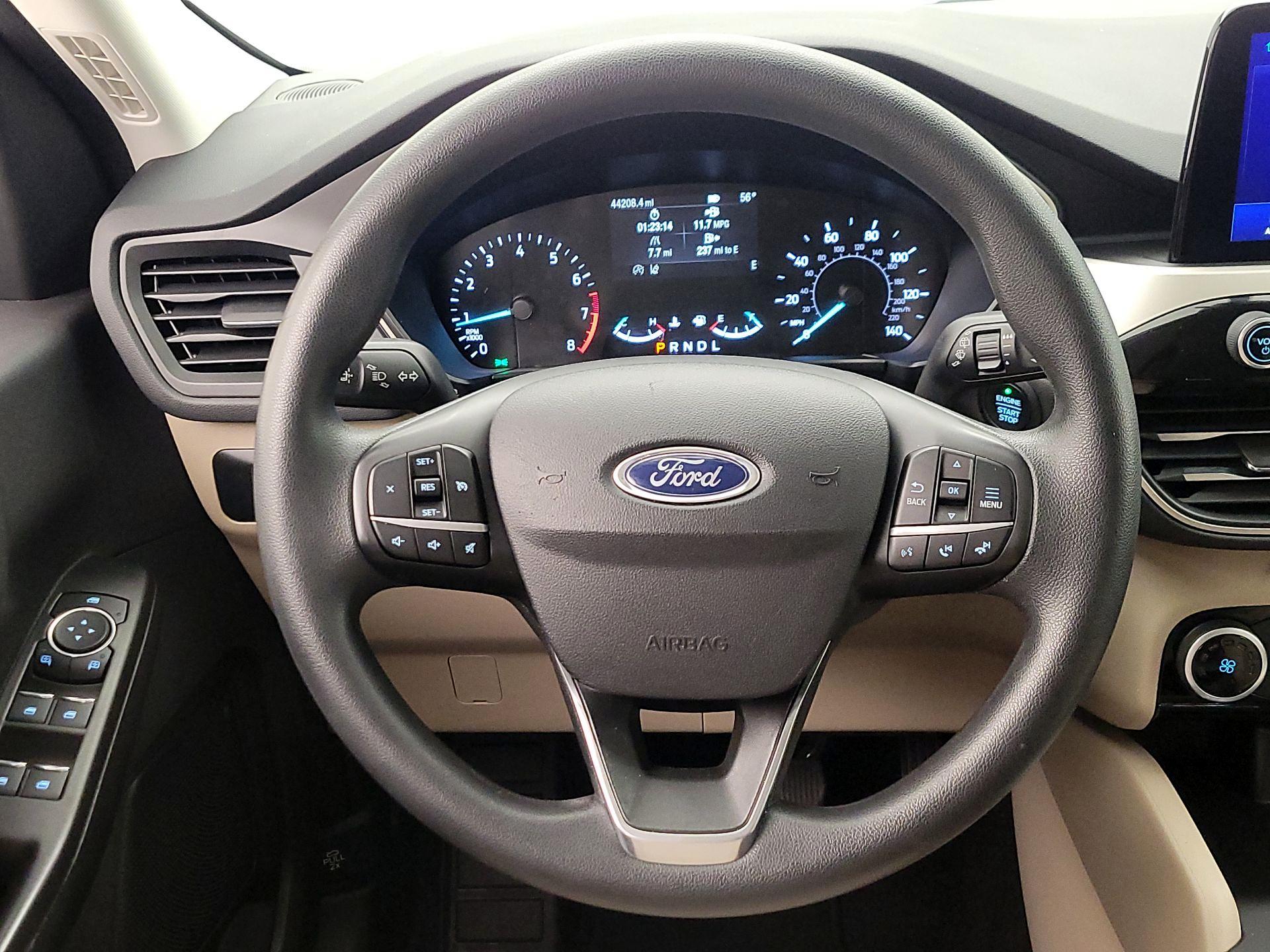 Thumbnail: 2021 Ford Escape - 10