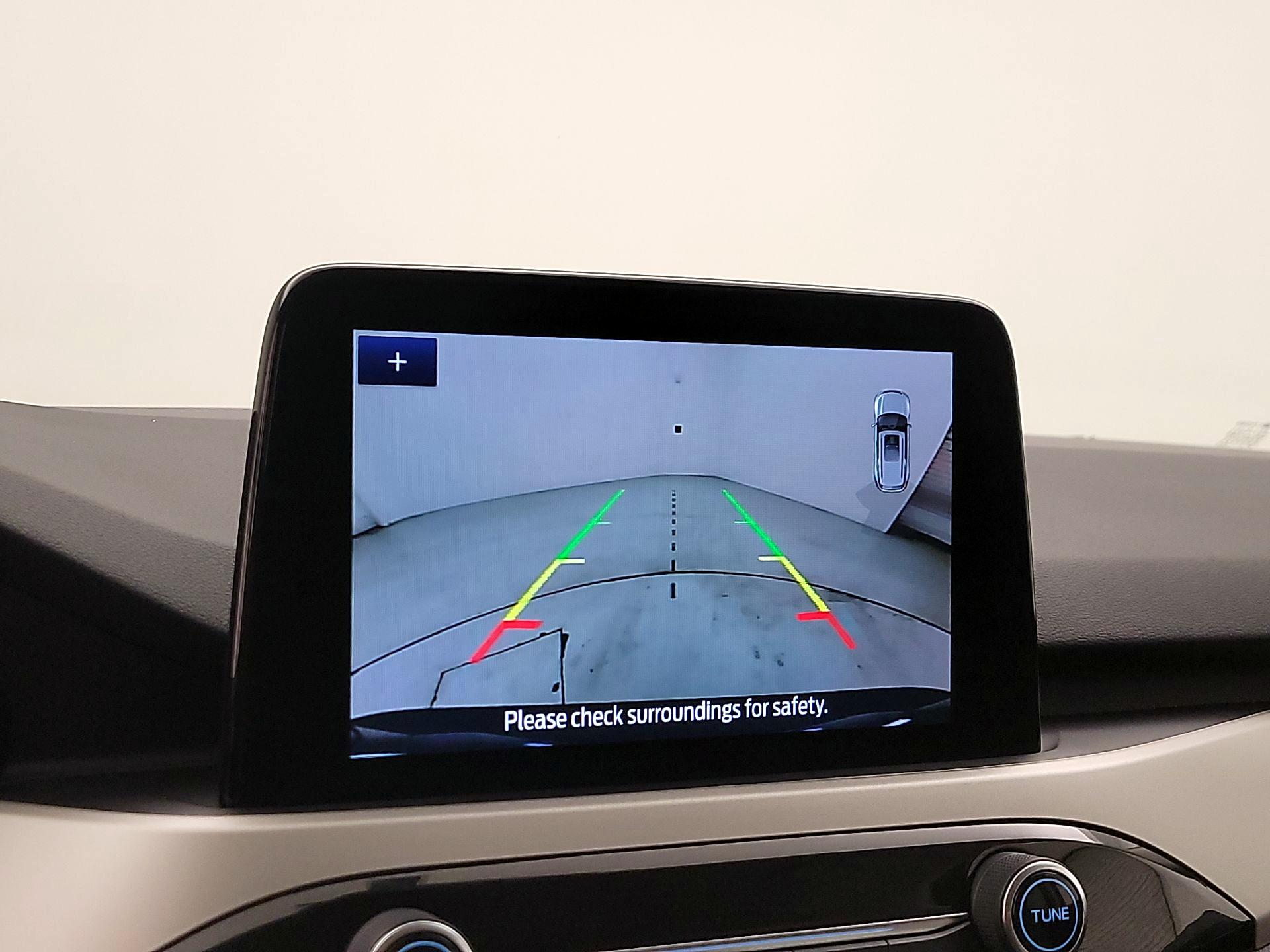 Thumbnail: 2021 Ford Escape - 14