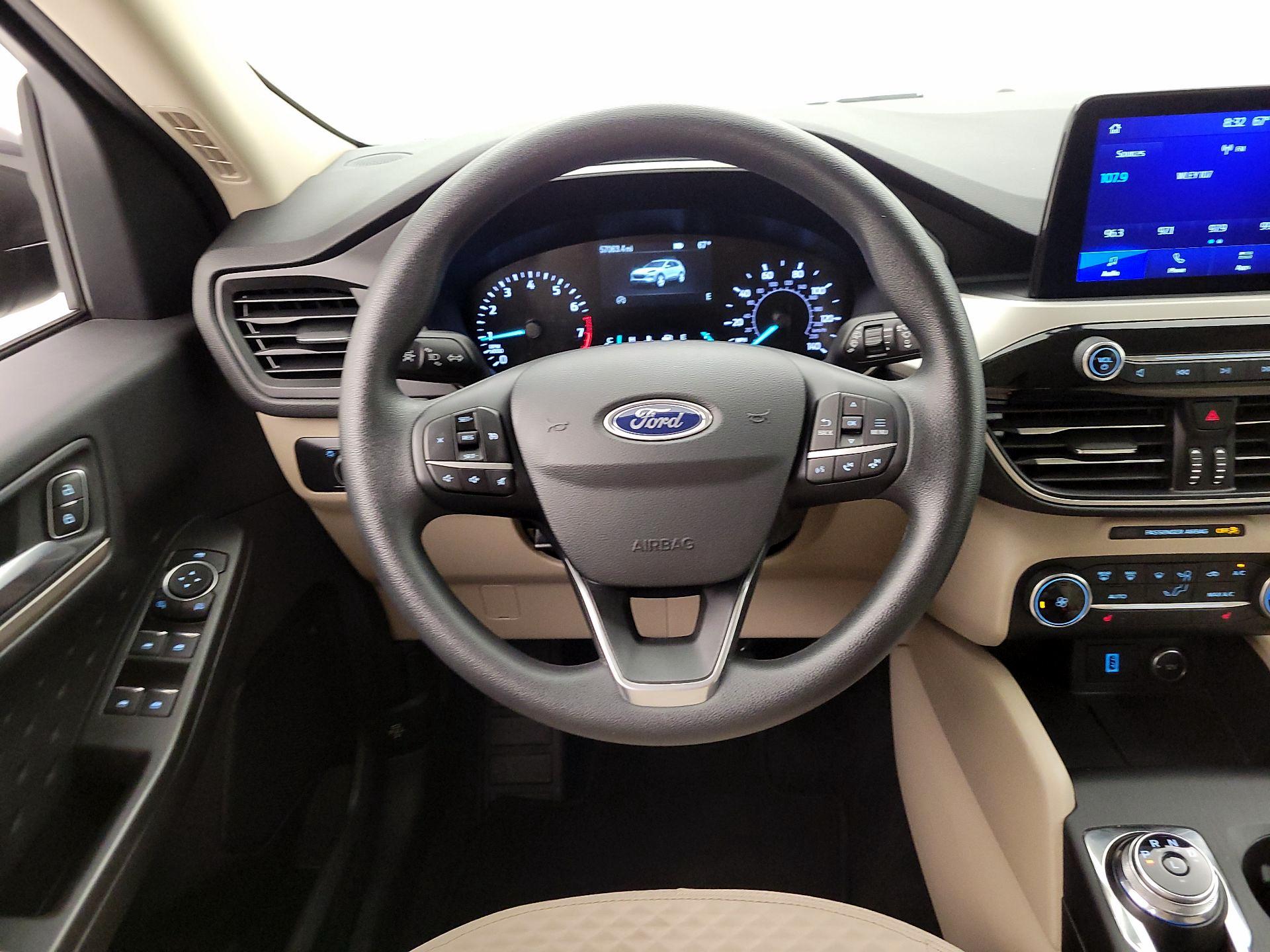 Thumbnail: 2020 Ford Escape - 10