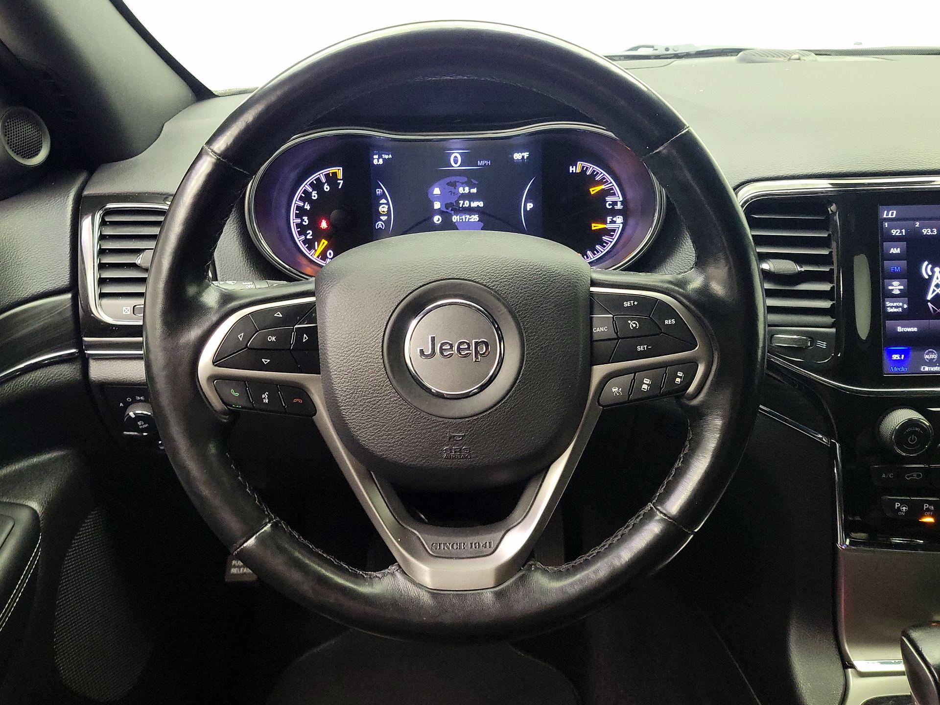 Thumbnail: 2021 Jeep Grand Cherokee - 10