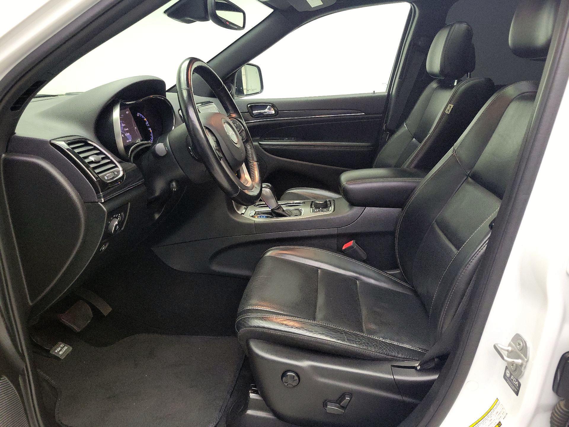Thumbnail: 2021 Jeep Grand Cherokee - 11