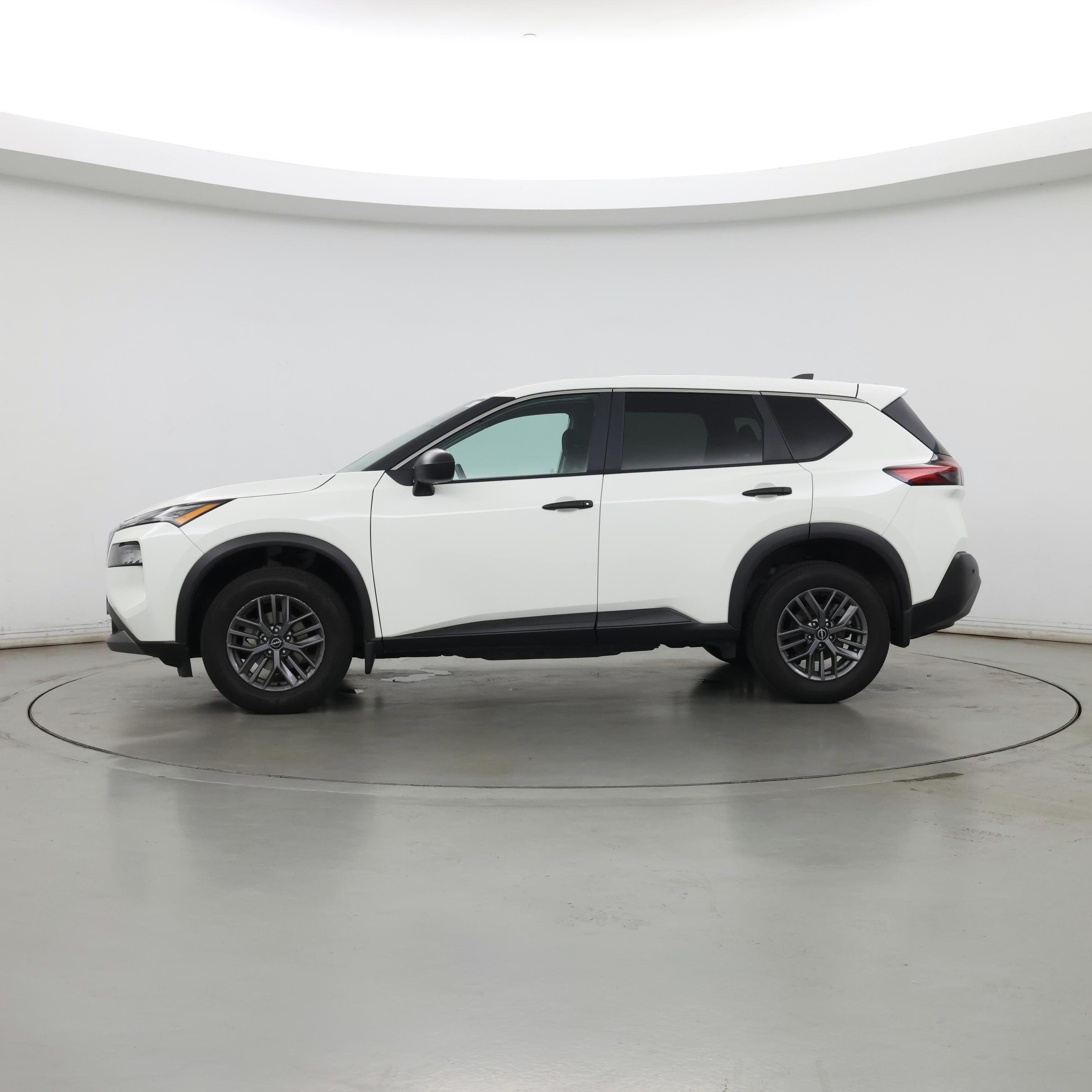 Thumbnail: 2023 Nissan Rogue - 3