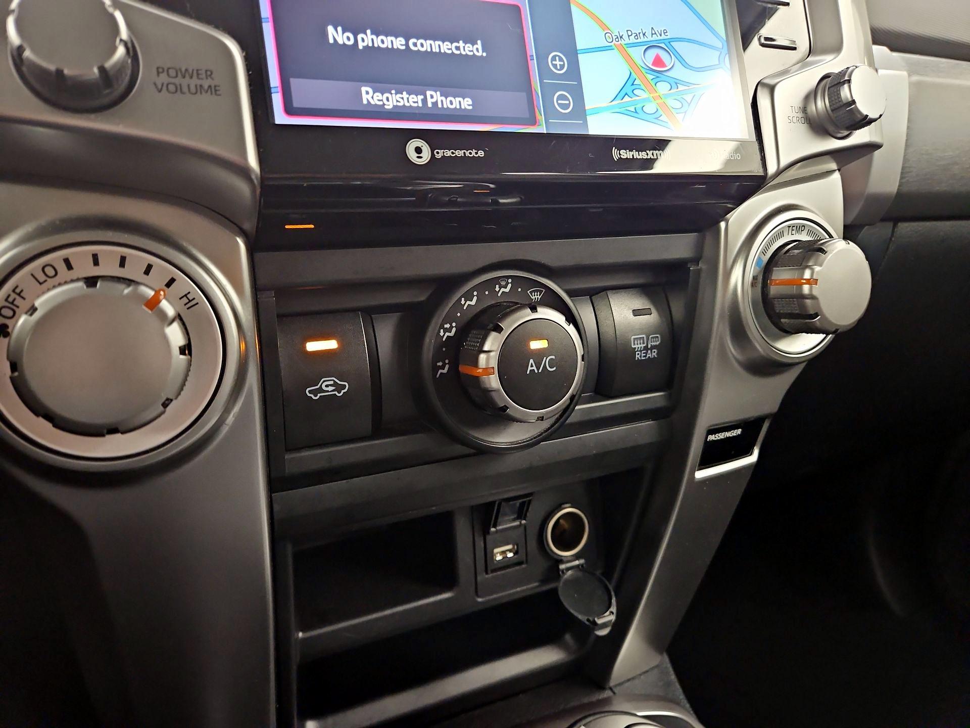 Thumbnail: 2024 Toyota 4Runner - 17