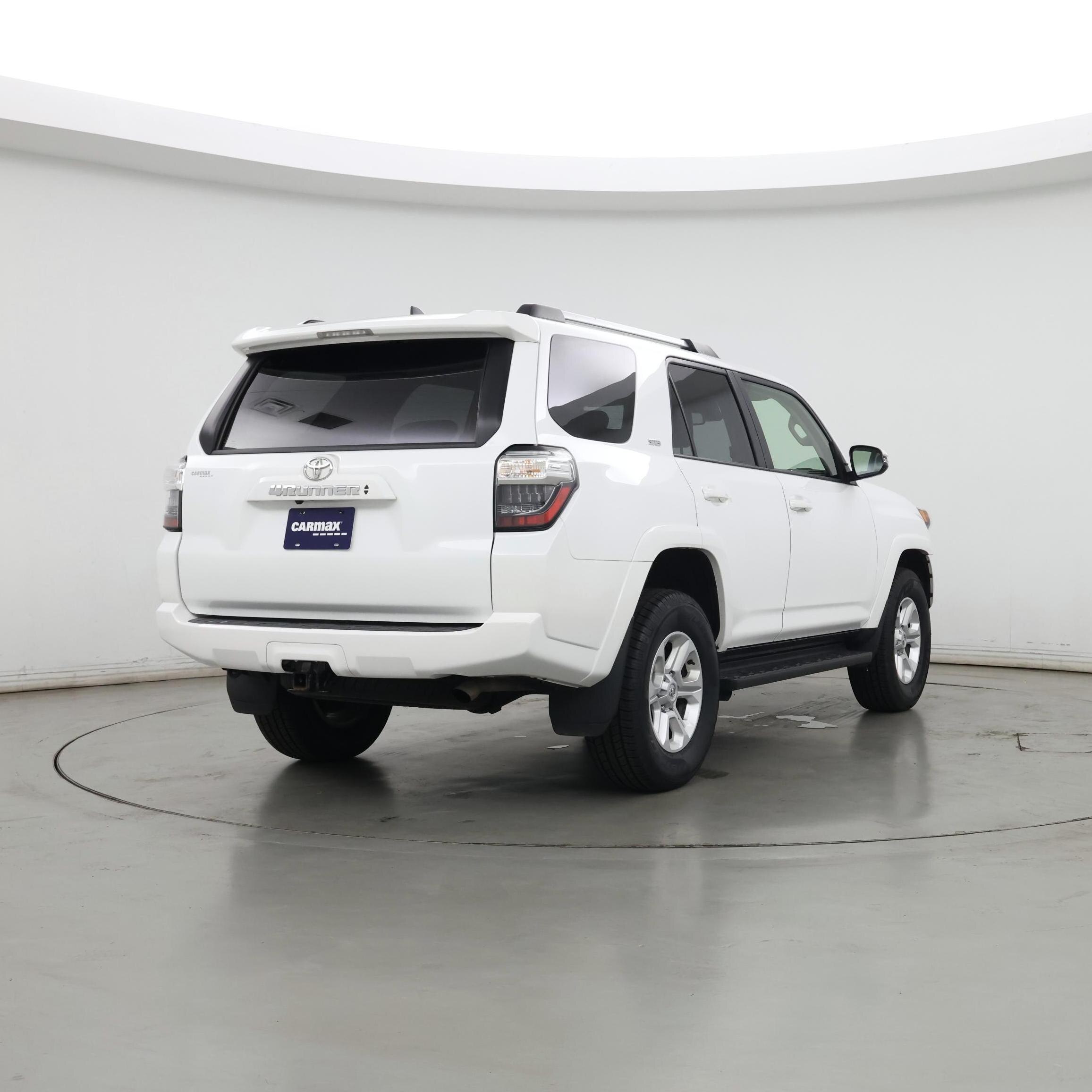 Thumbnail: 2024 Toyota 4Runner - 8