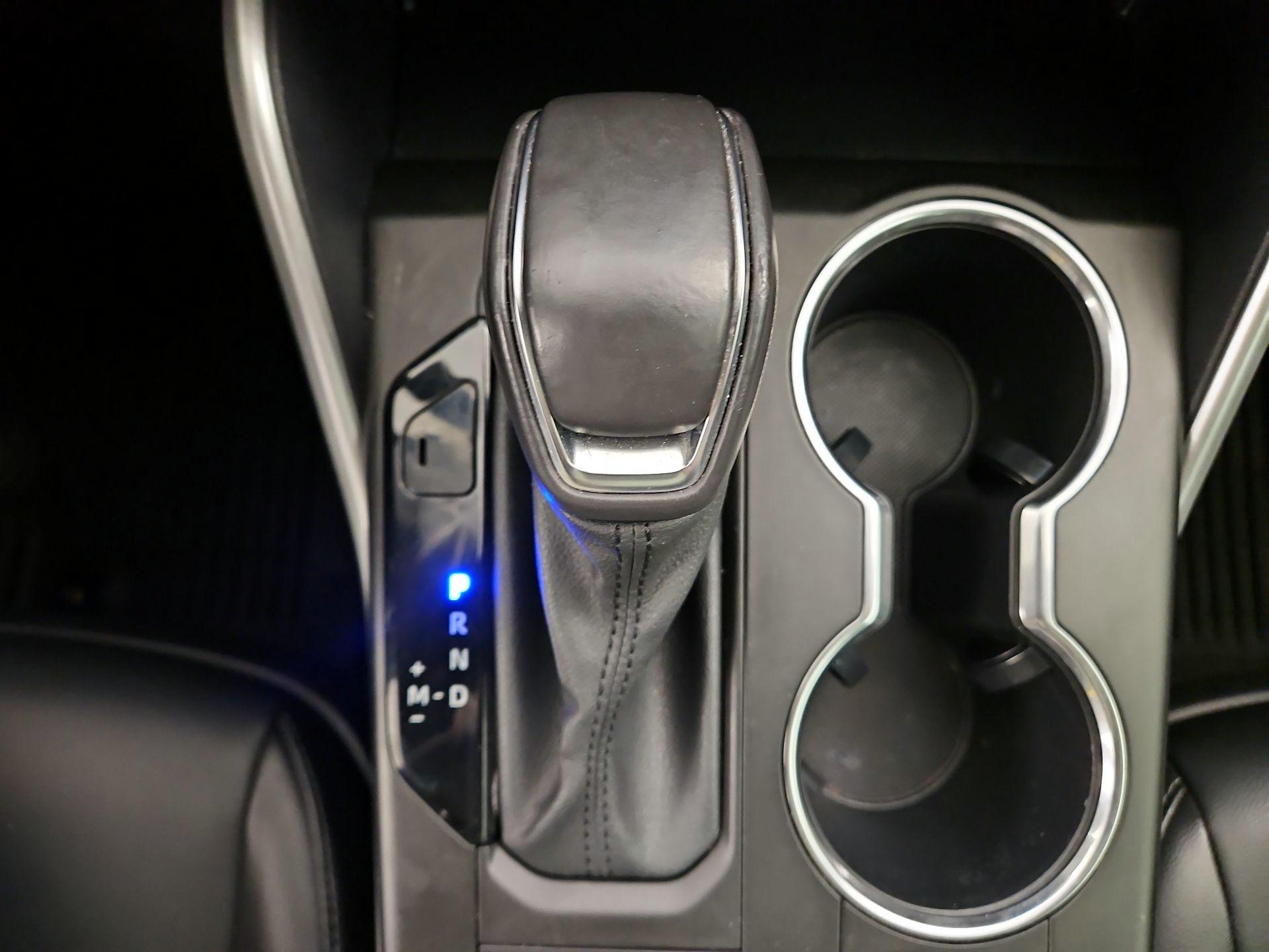 Thumbnail: 2021 Toyota Highlander - 18