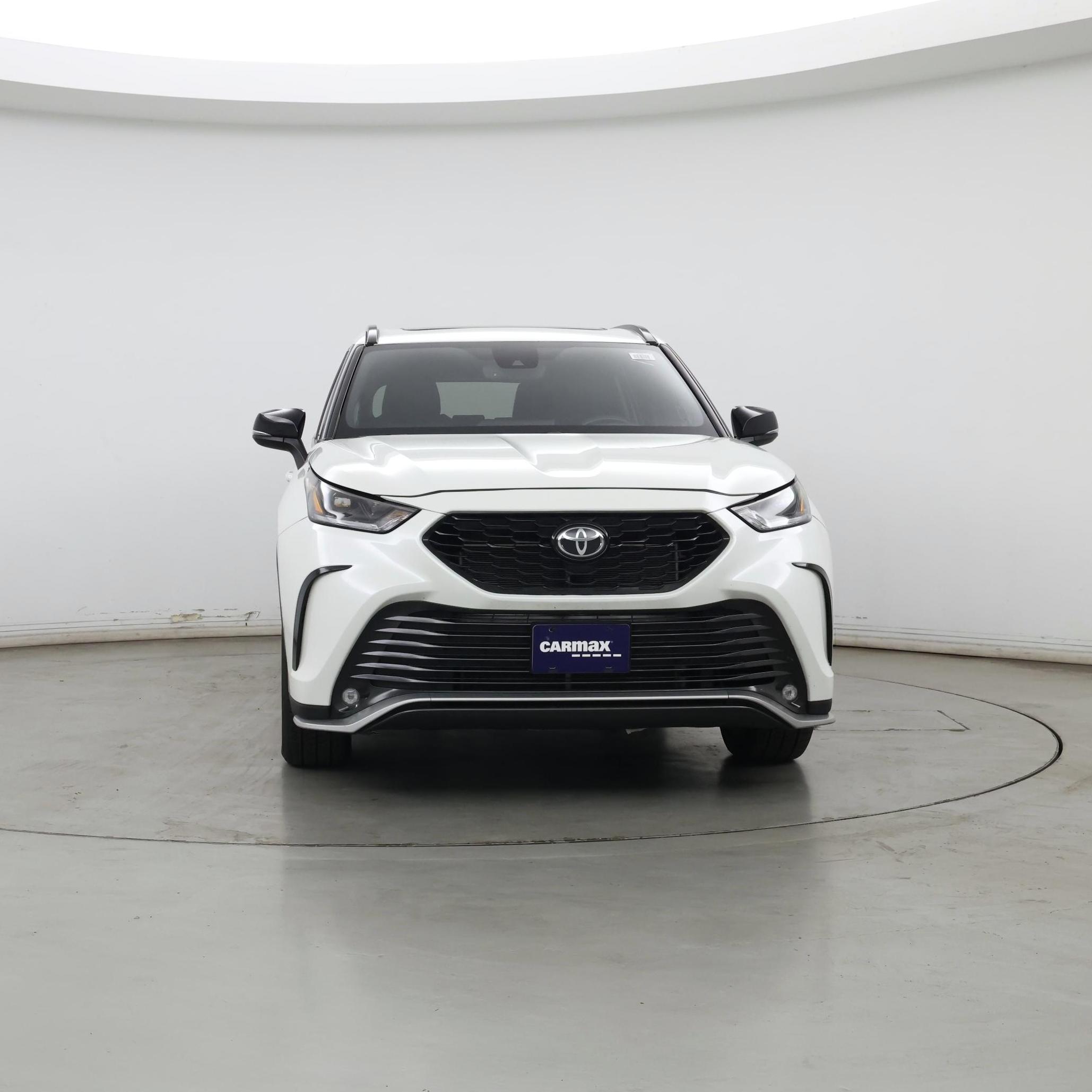 Thumbnail: 2021 Toyota Highlander - 5