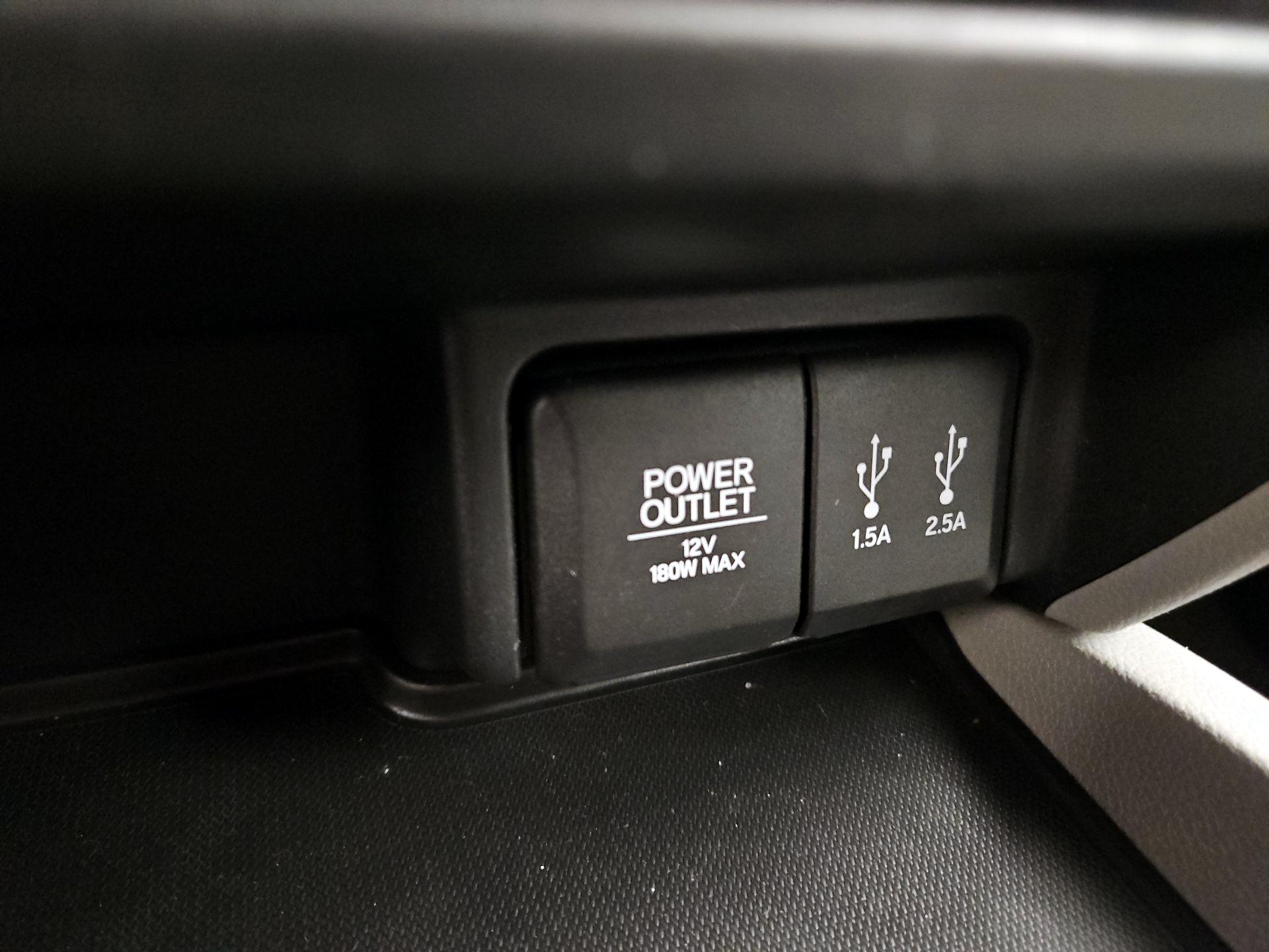 Thumbnail: 2016 Honda Pilot - 19