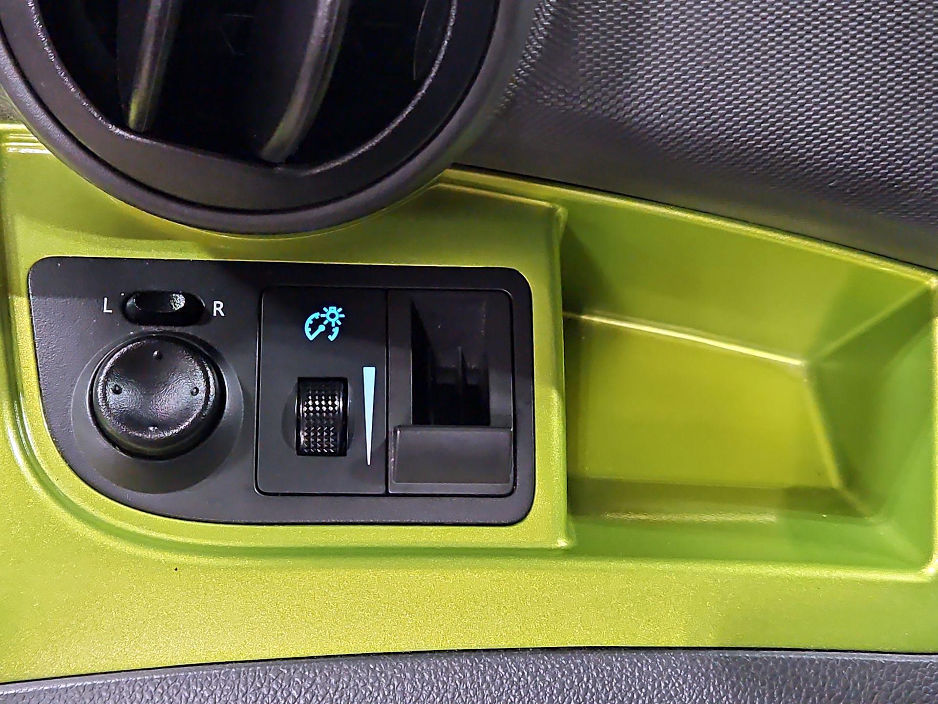 Thumbnail: 2014 Chevrolet Spark - 13