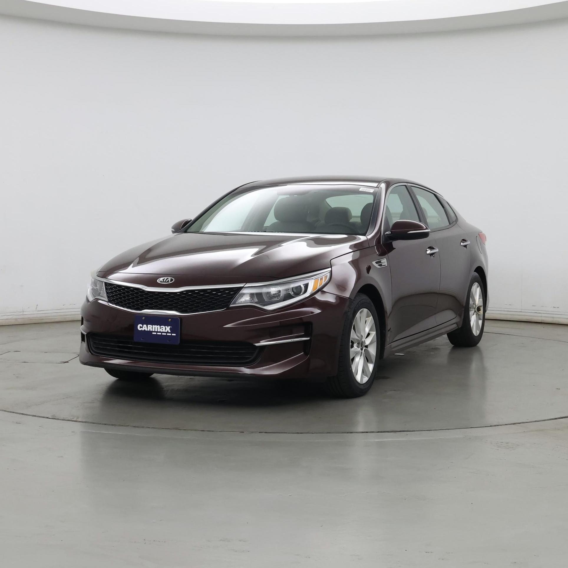 Thumbnail: 2017 Kia Optima - 4
