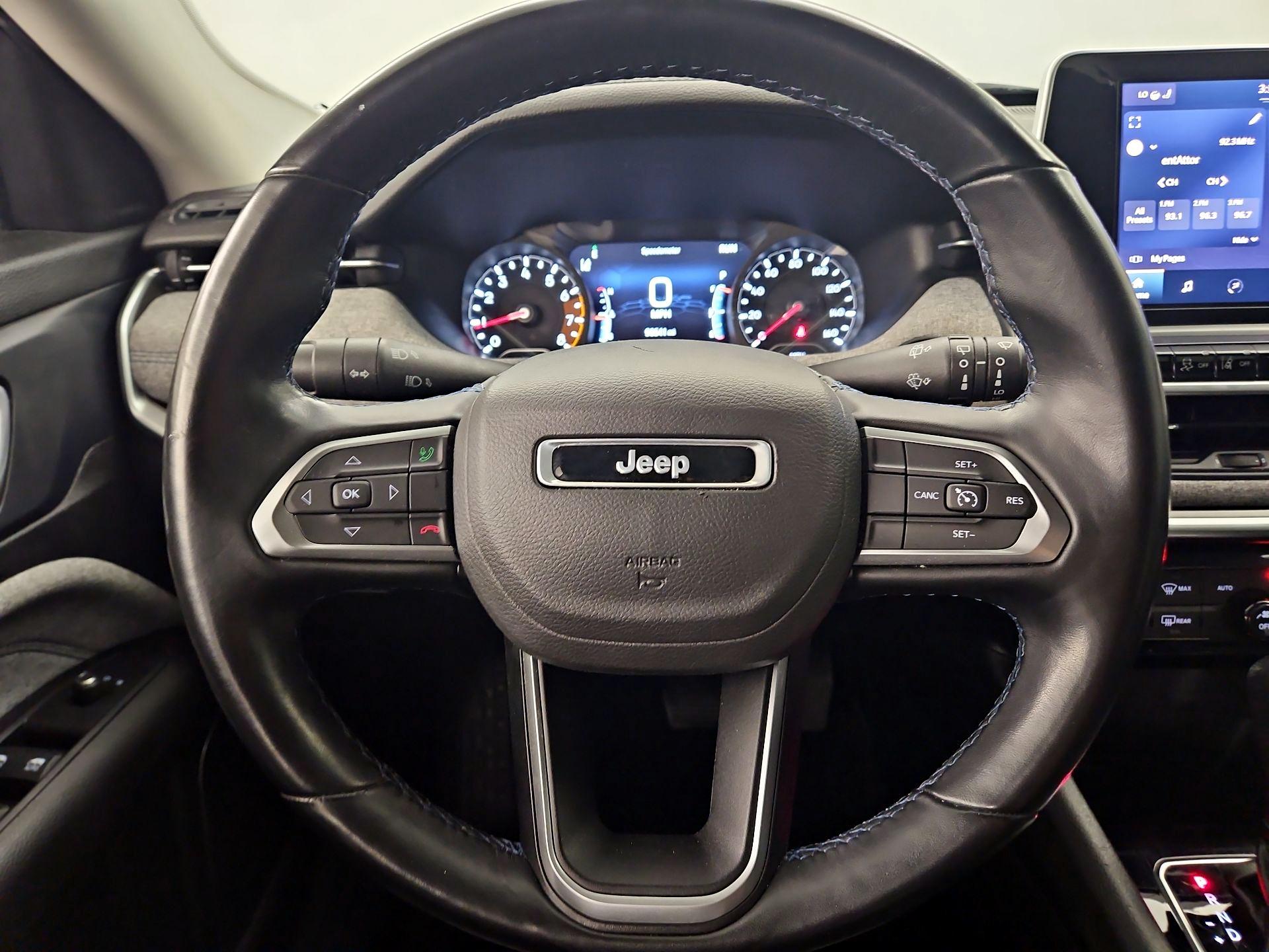 Thumbnail: 2022 Jeep Compass - 10
