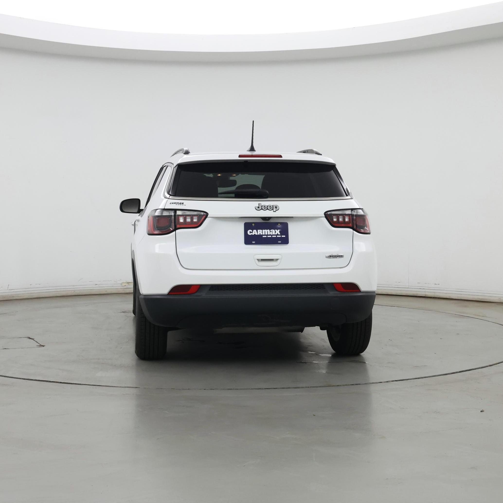 Thumbnail: 2022 Jeep Compass - 6