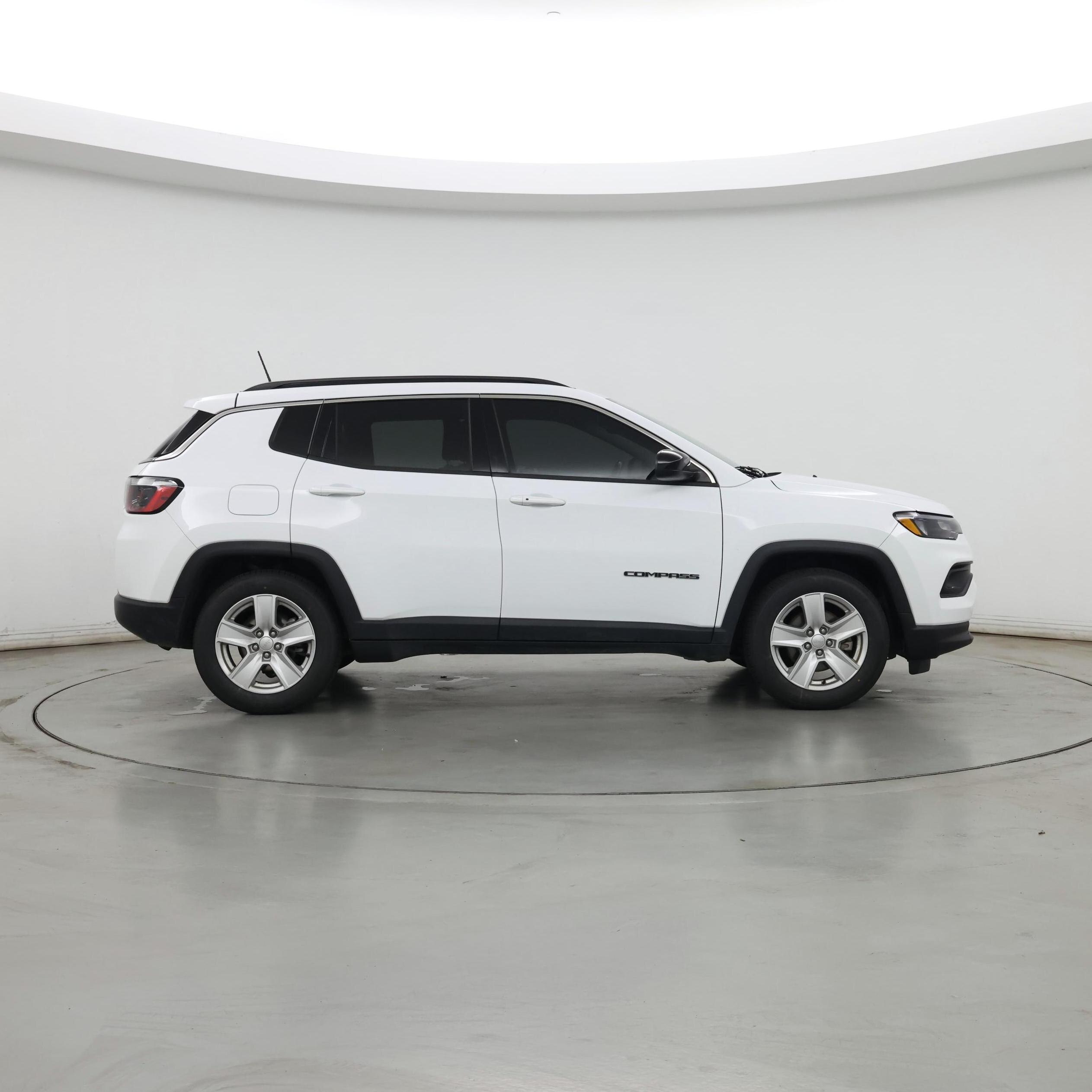 Thumbnail: 2022 Jeep Compass - 7
