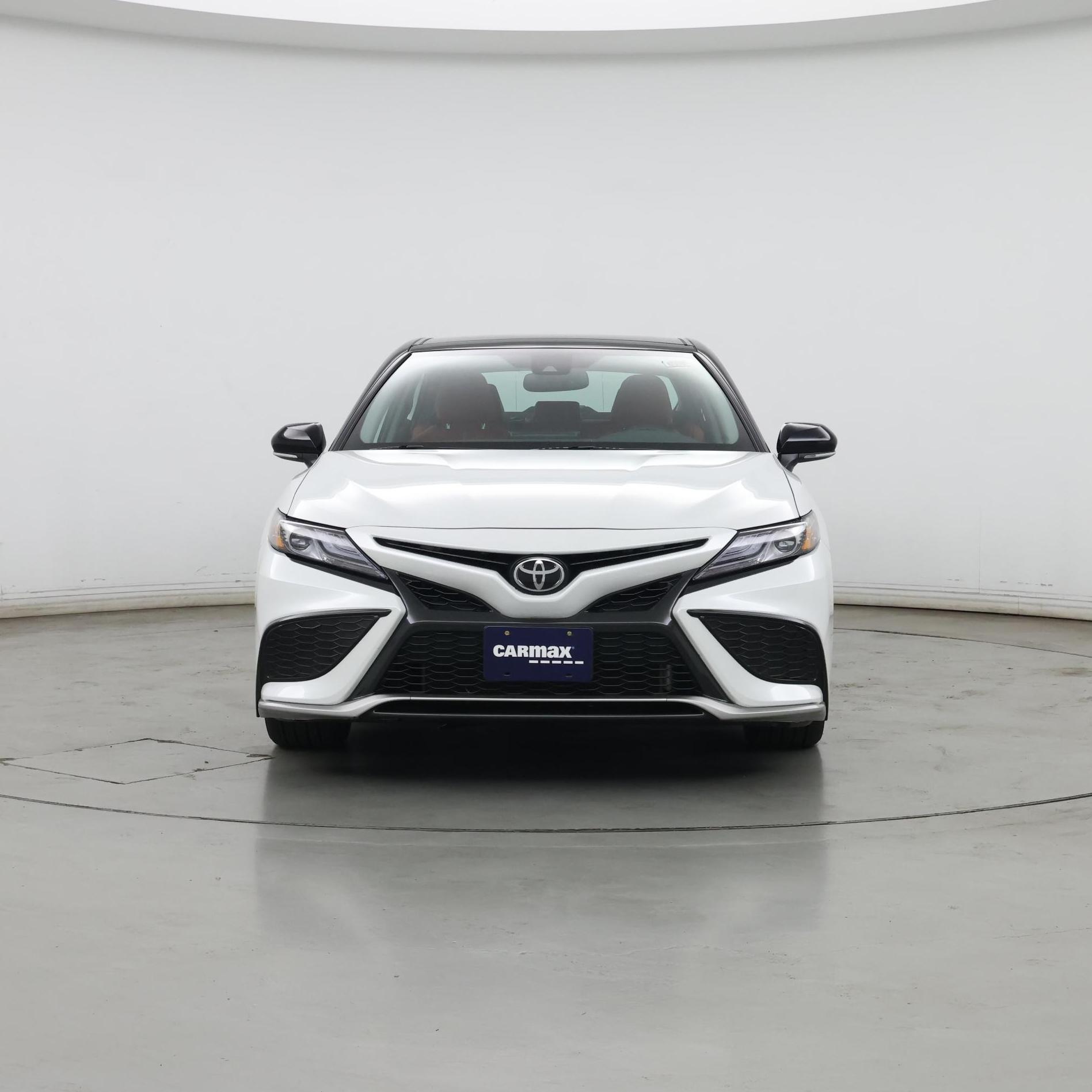 Thumbnail: 2022 Toyota Camry - 5