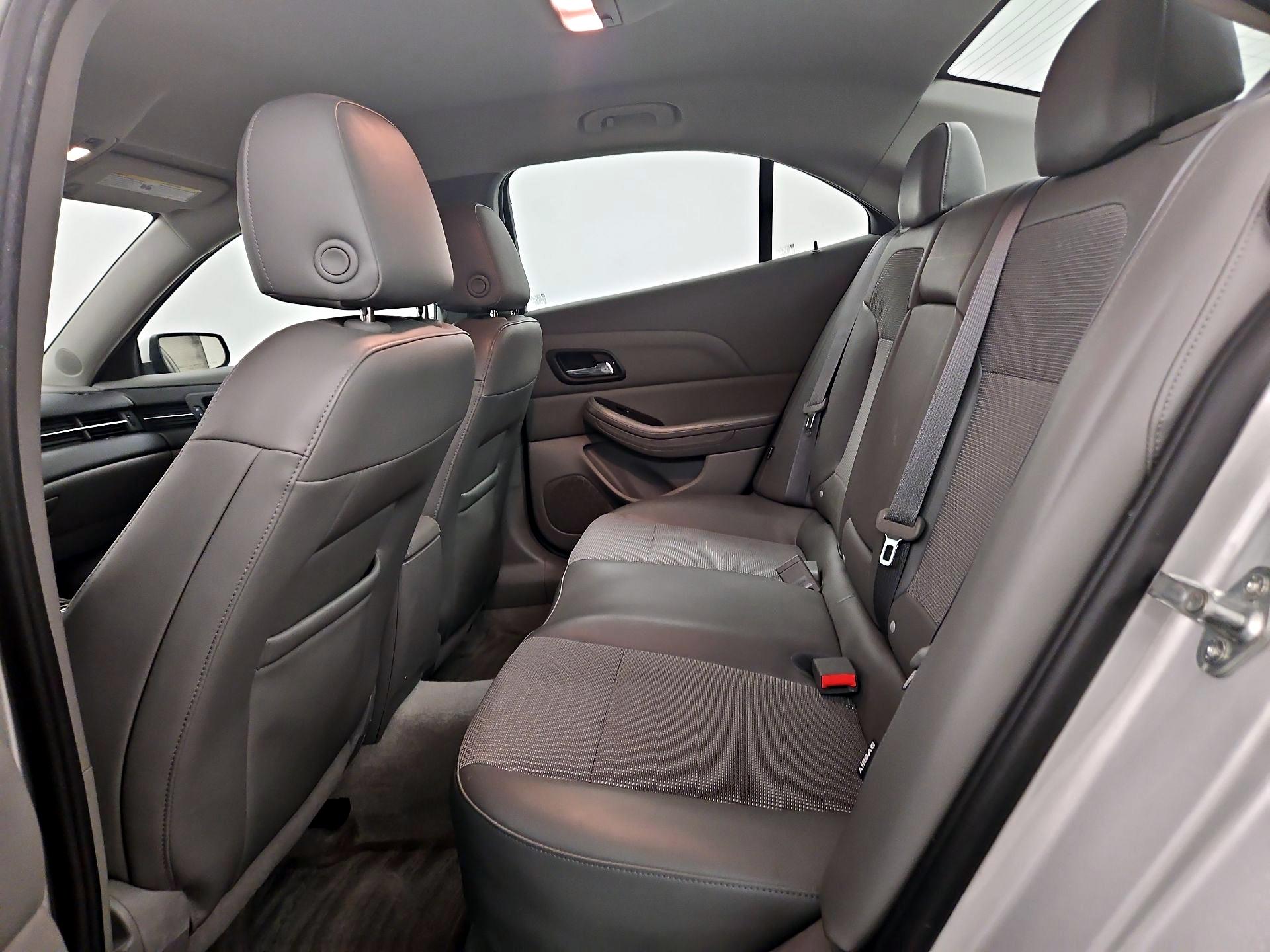 Thumbnail: 2014 Chevrolet Malibu - 18