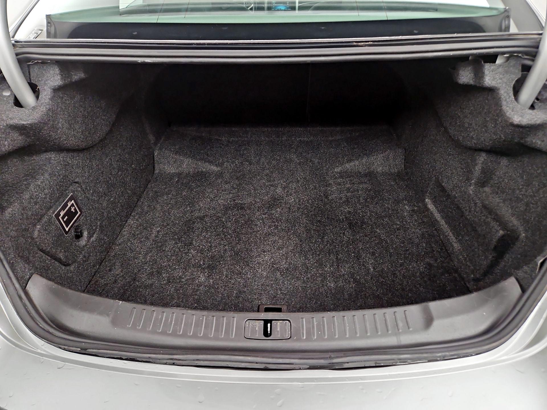Thumbnail: 2014 Chevrolet Malibu - 19