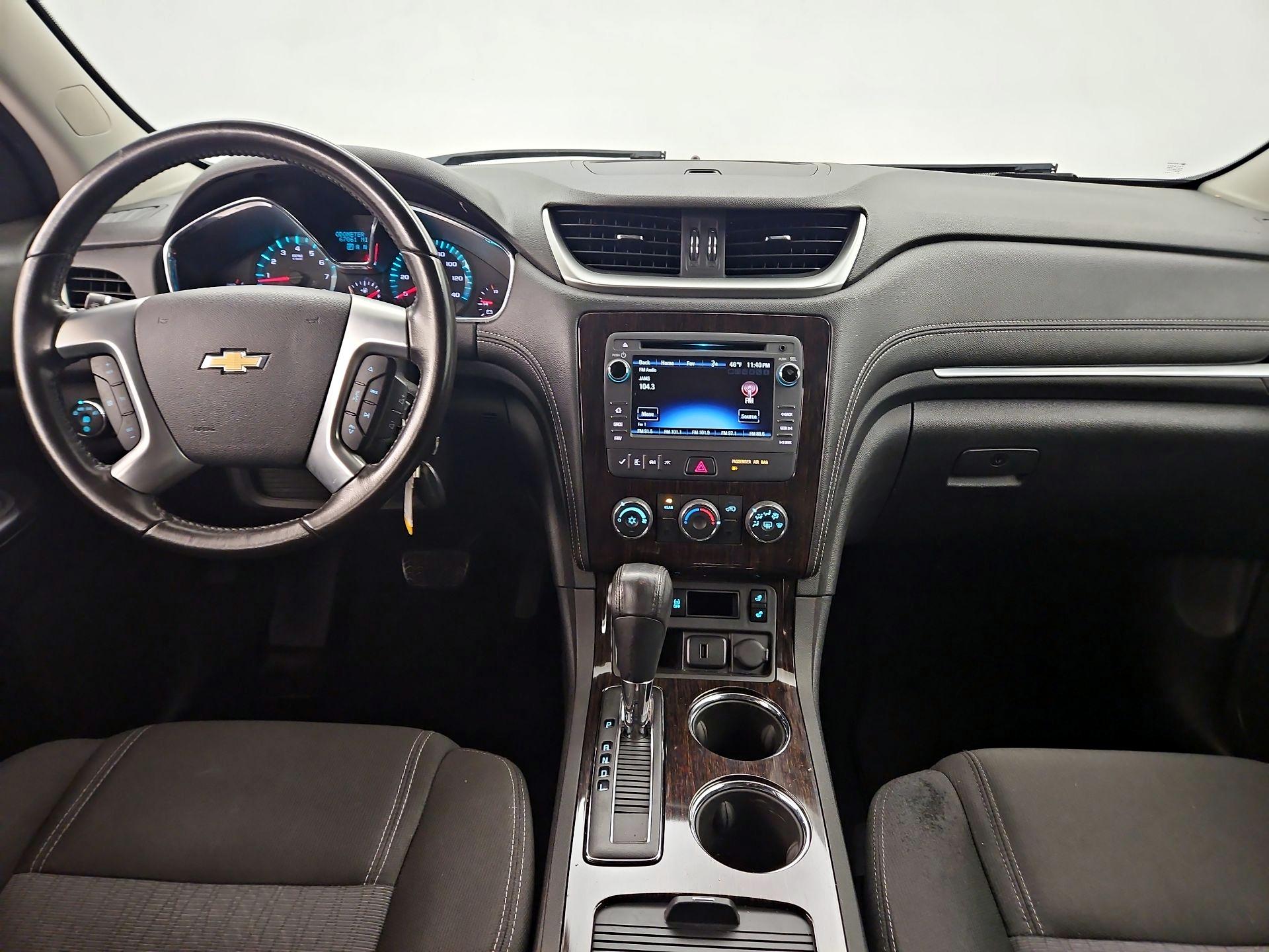 Thumbnail: 2016 Chevrolet Traverse - 9