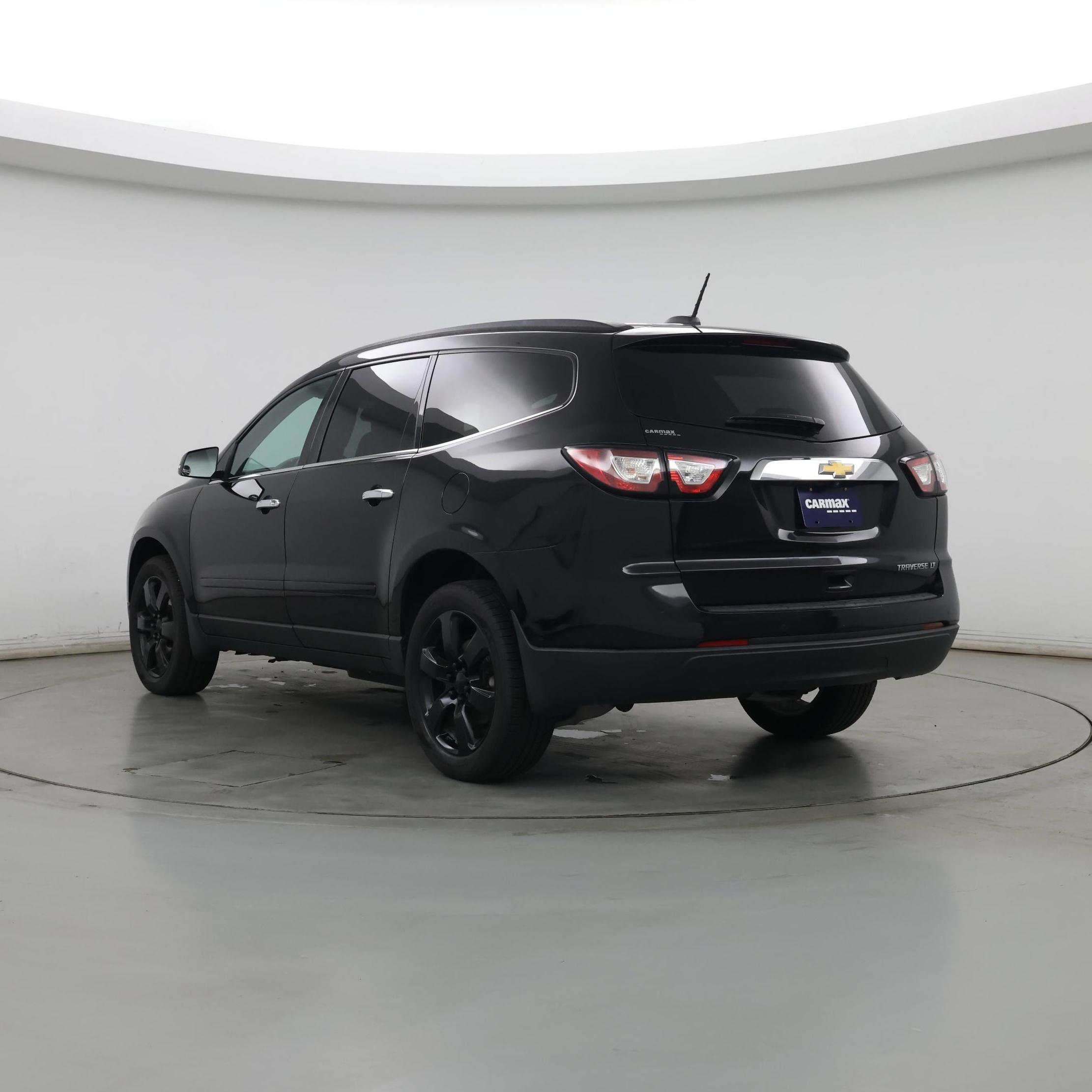 Thumbnail: 2016 Chevrolet Traverse - 2