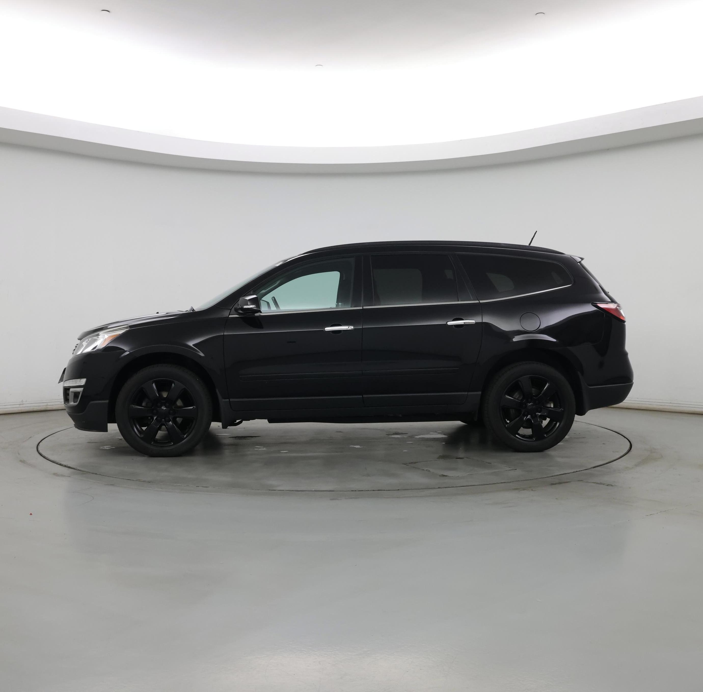 Thumbnail: 2016 Chevrolet Traverse - 3