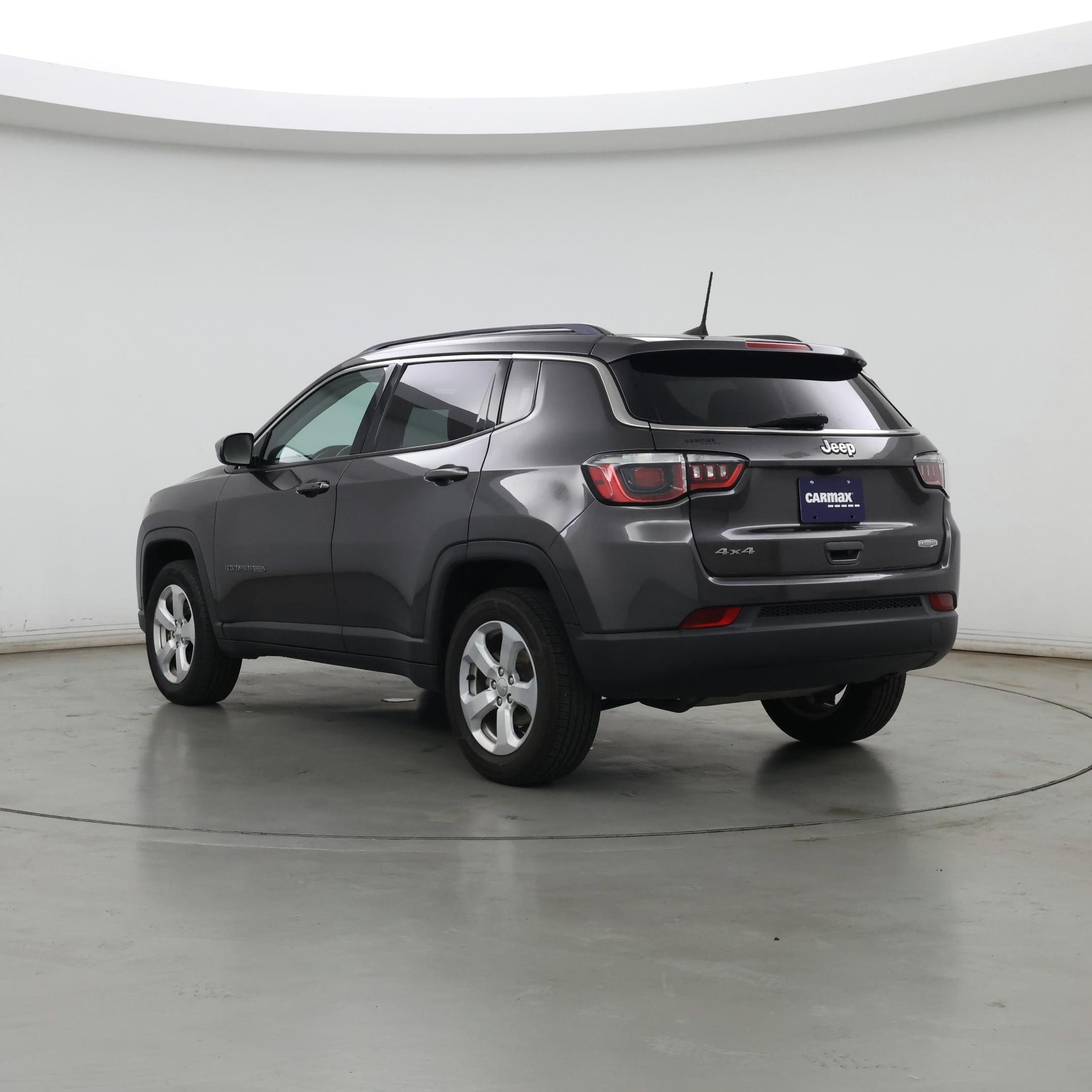 Thumbnail: 2019 Jeep Compass - 2
