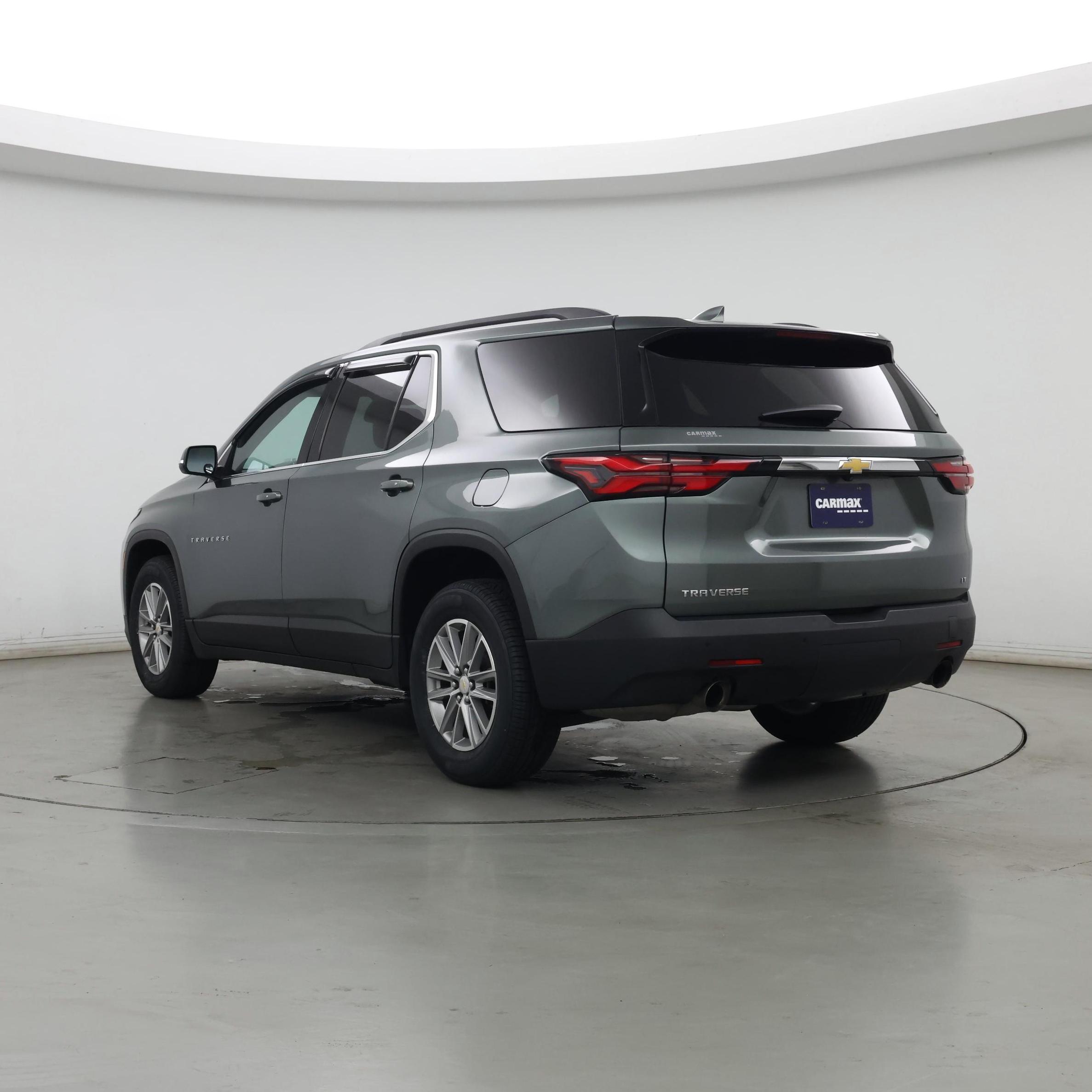 Thumbnail: 2022 Chevrolet Traverse - 2