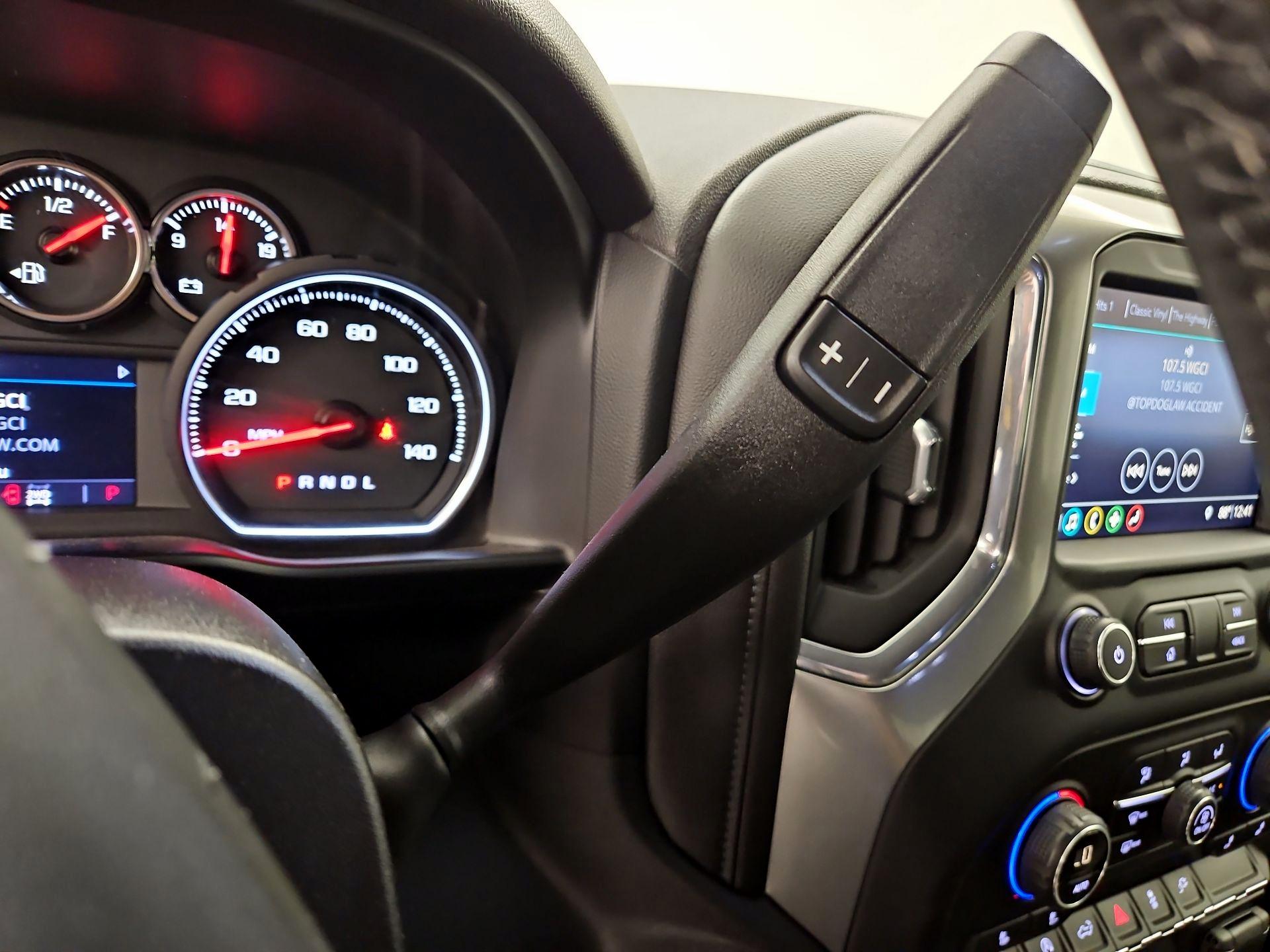 Thumbnail: 2019 Chevrolet Silverado 1500 - 17
