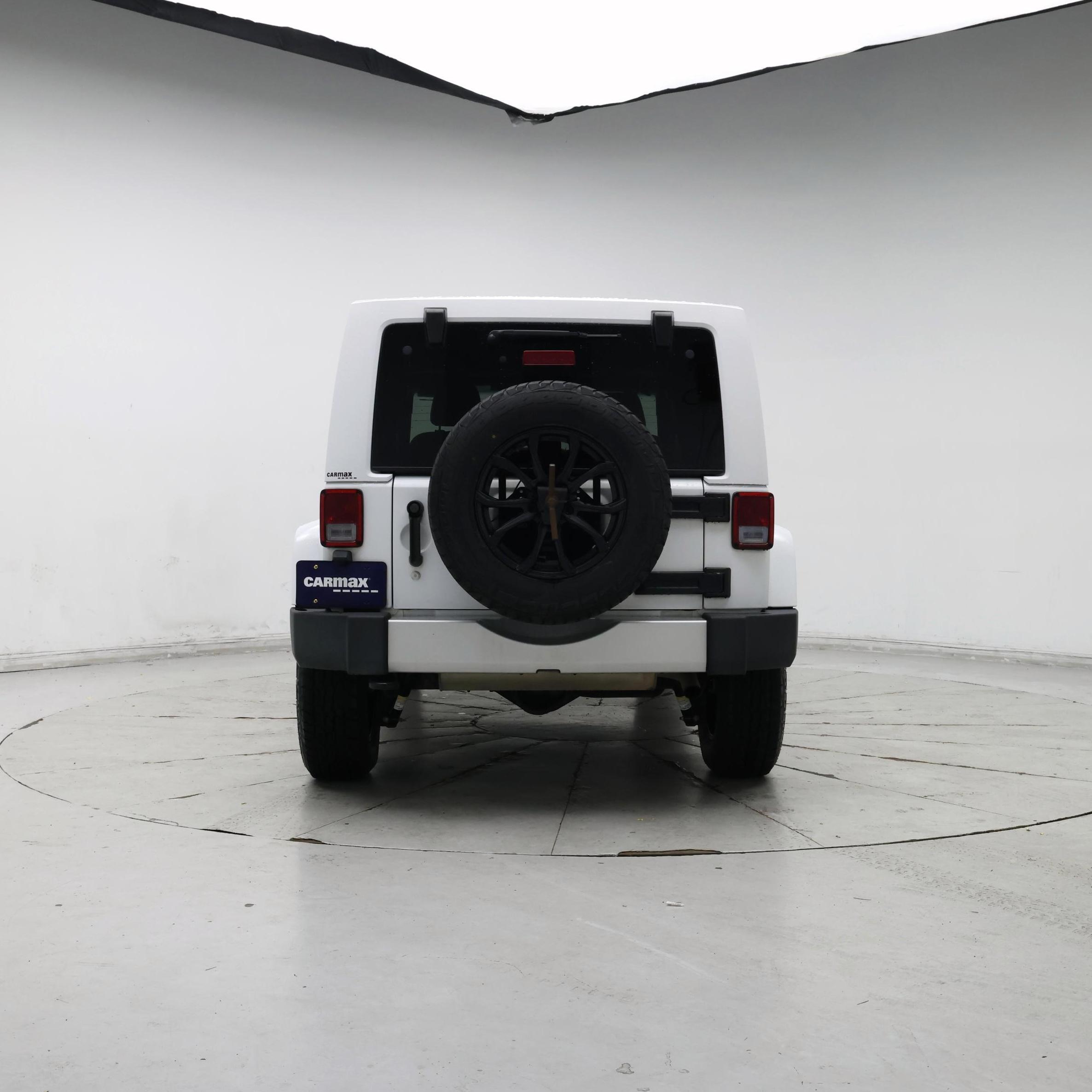 Thumbnail: 2015 Jeep Wrangler - 6