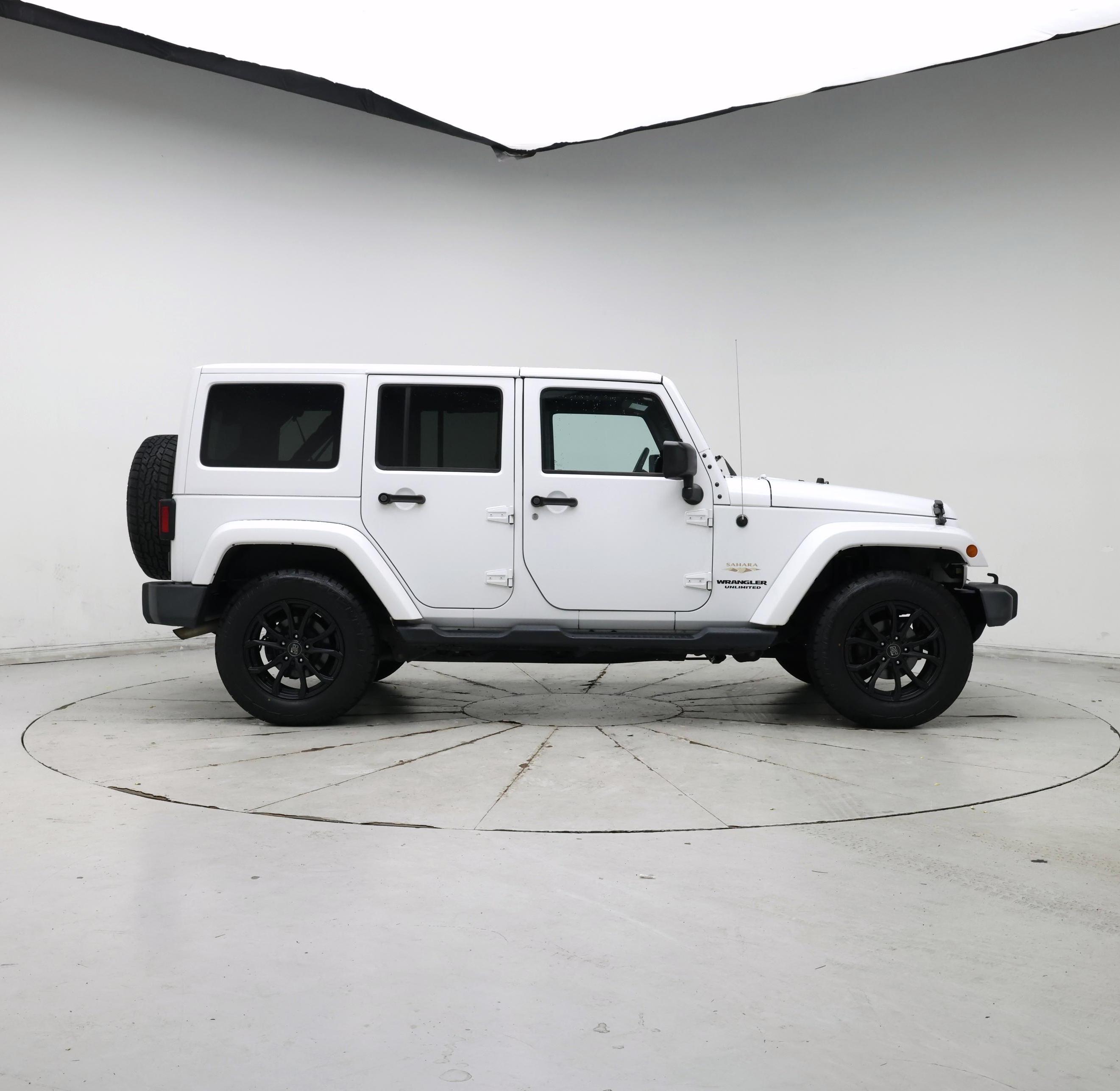 Thumbnail: 2015 Jeep Wrangler - 7
