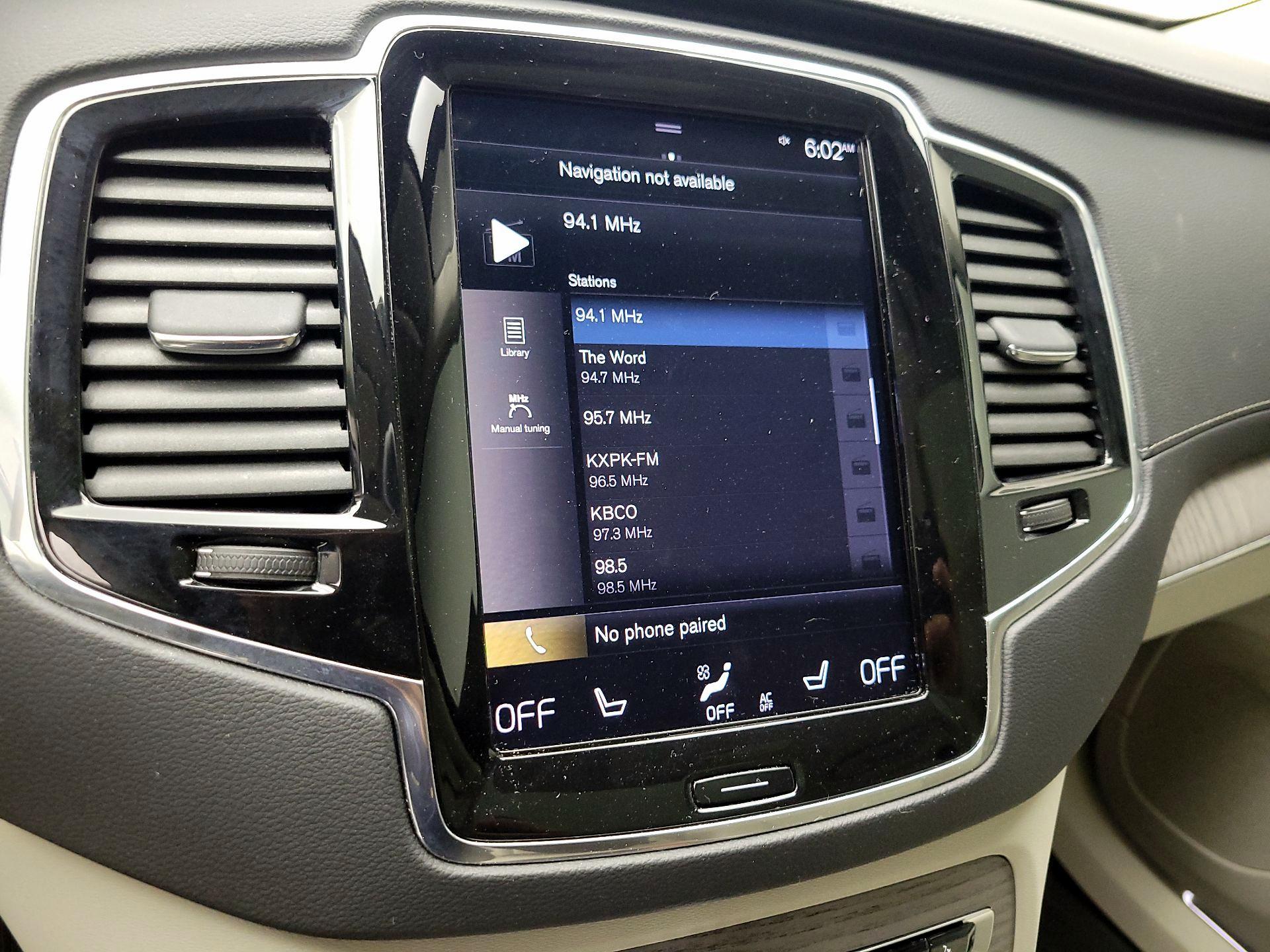 Thumbnail: 2022 Volvo XC90 - 16