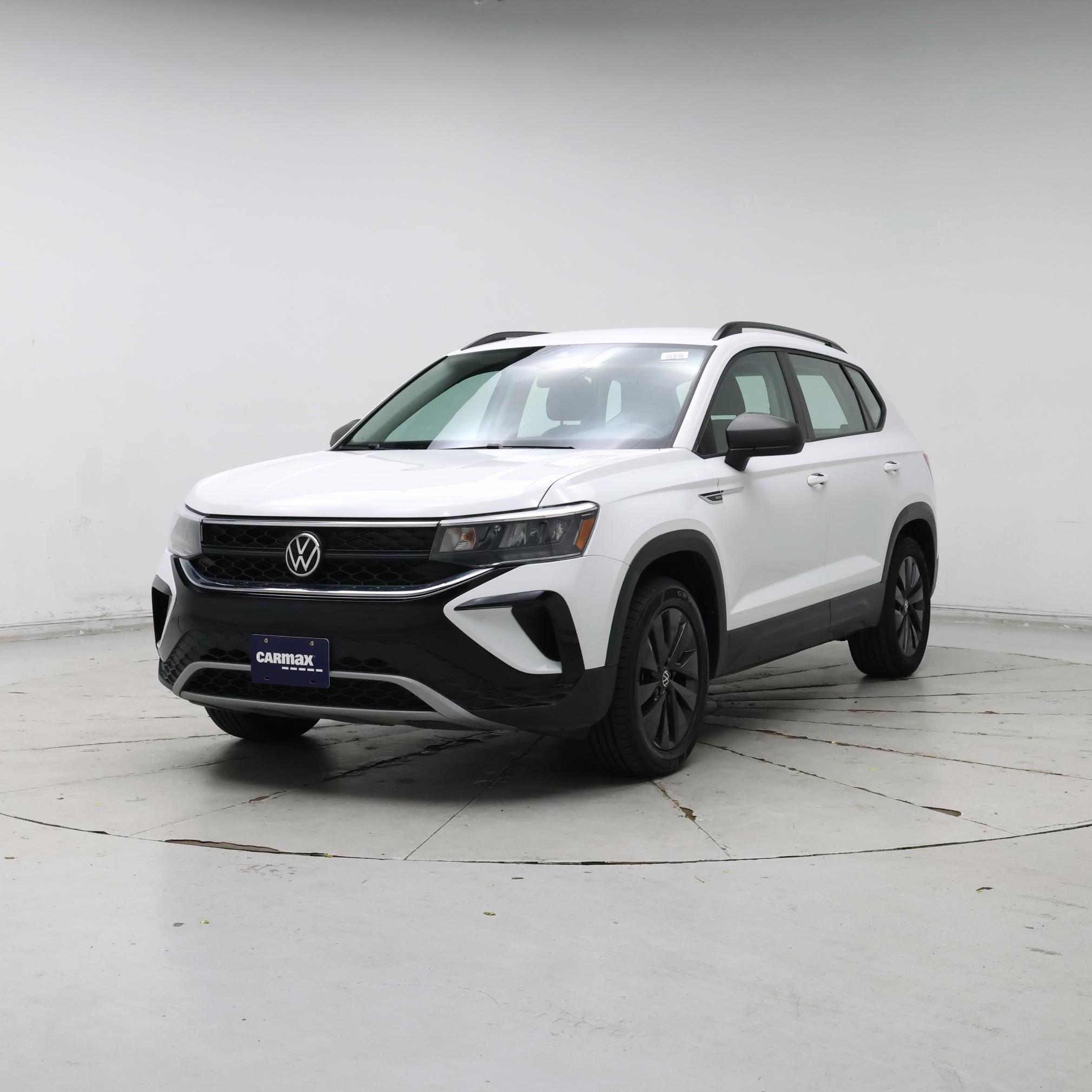 Thumbnail: 2022 Volkswagen Taos - 4