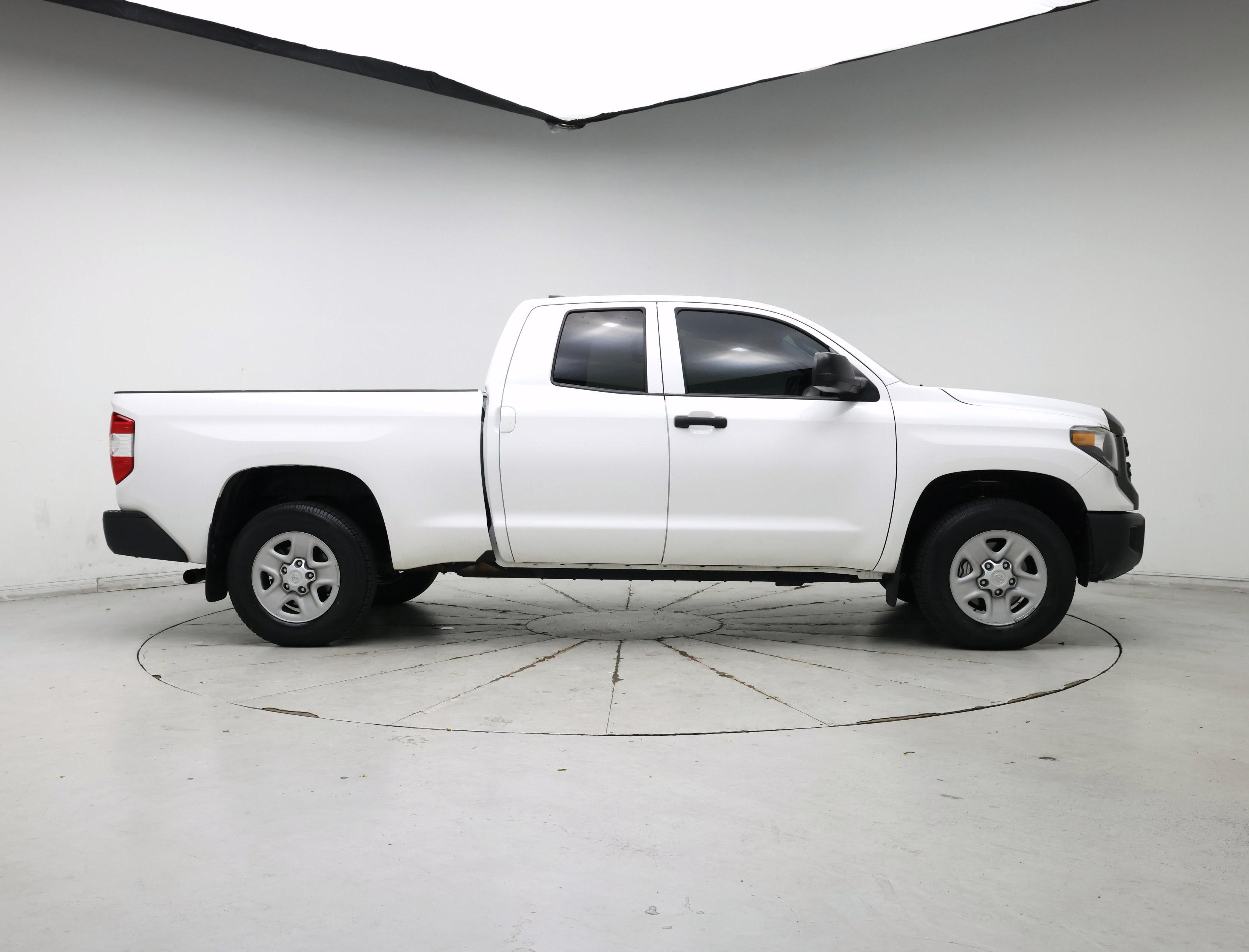 Thumbnail: 2021 Toyota Tundra - 7