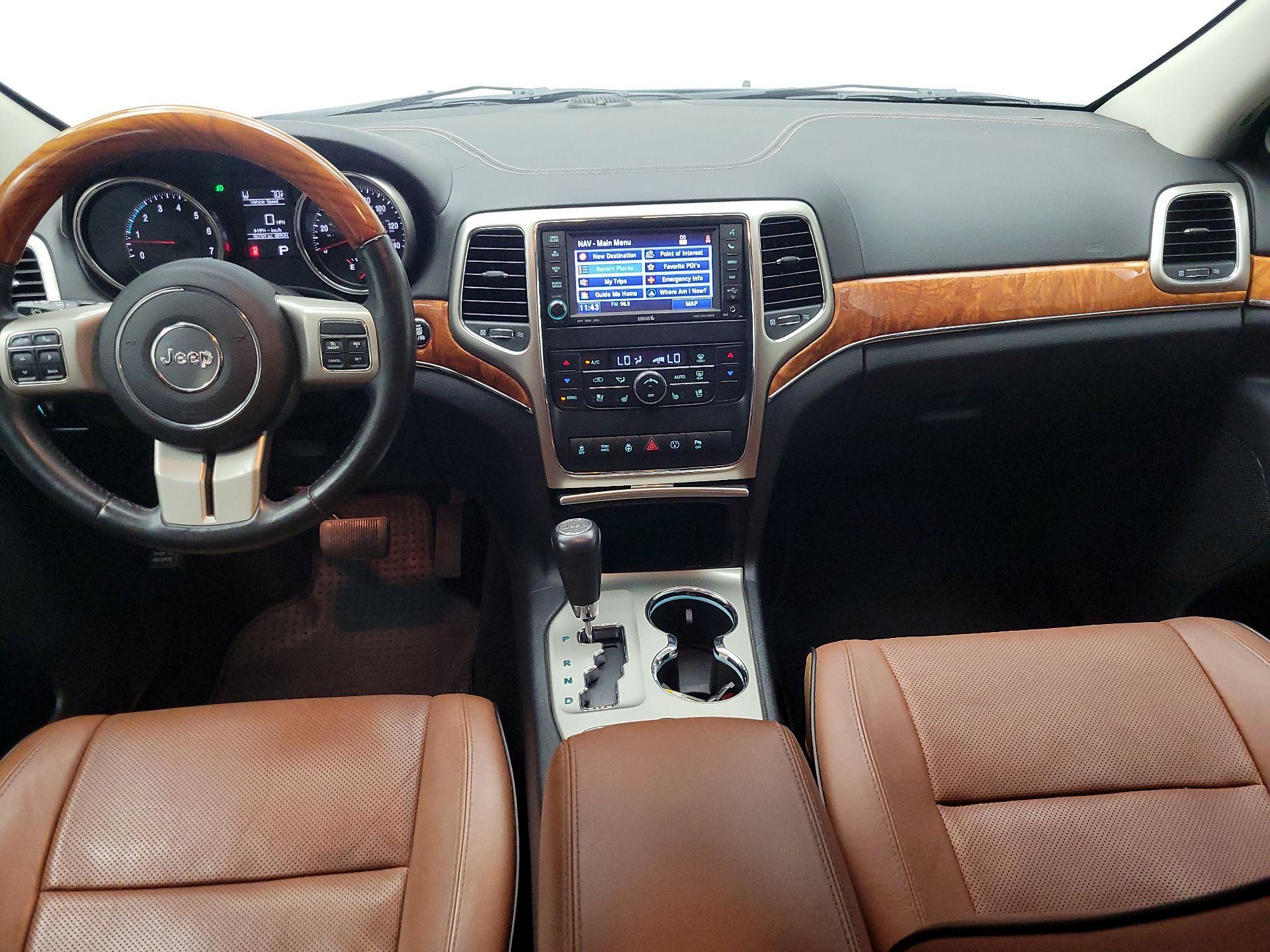Thumbnail: 2013 Jeep Grand Cherokee - 9