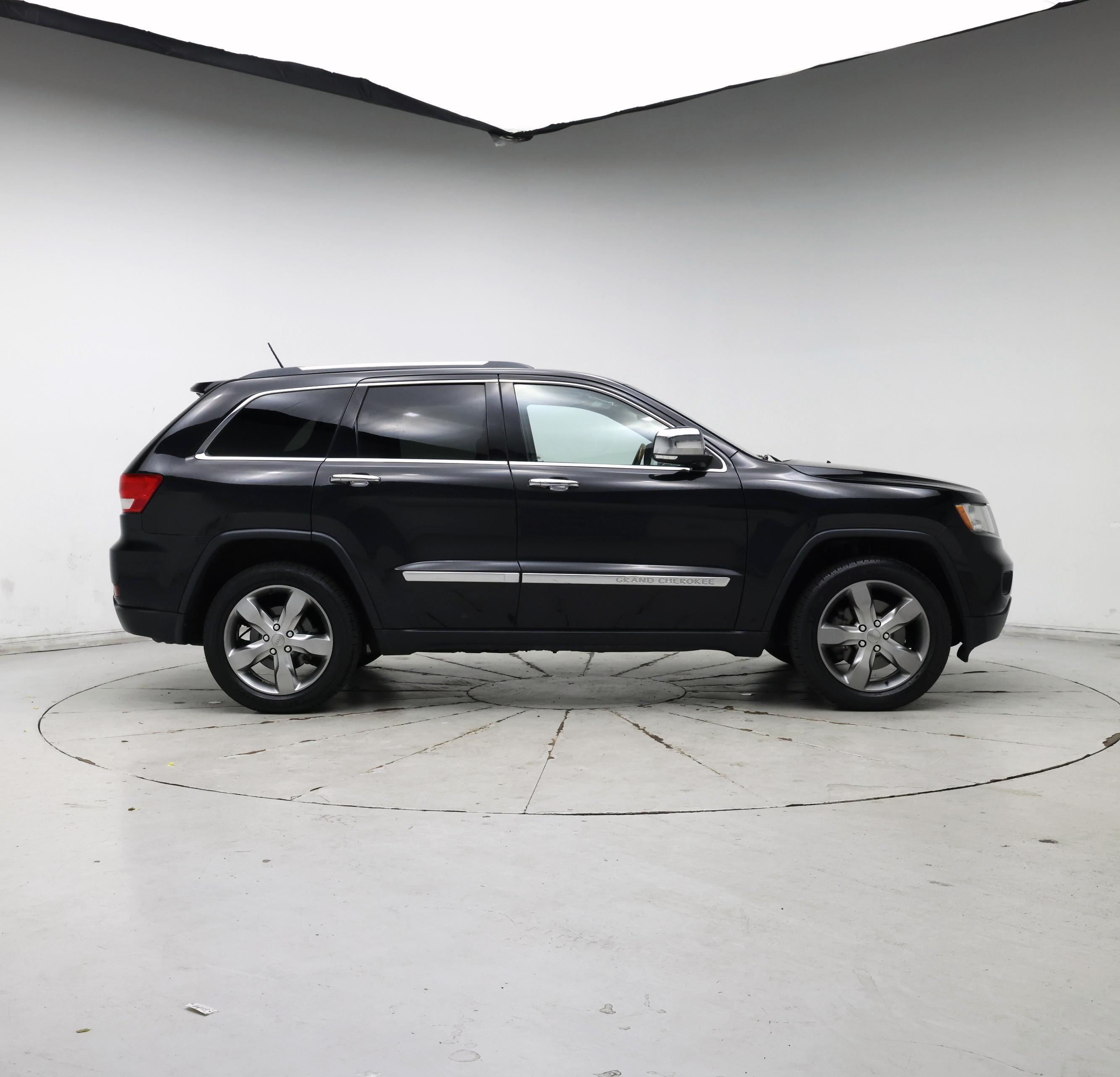 Thumbnail: 2013 Jeep Grand Cherokee - 7