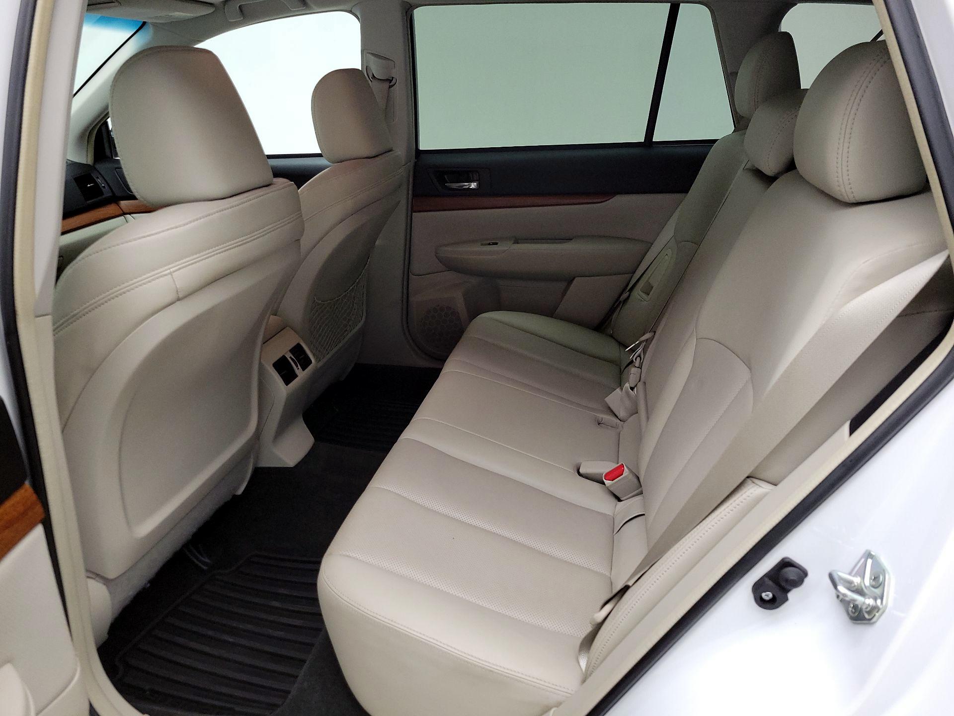 Thumbnail: 2014 Subaru Outback - 20
