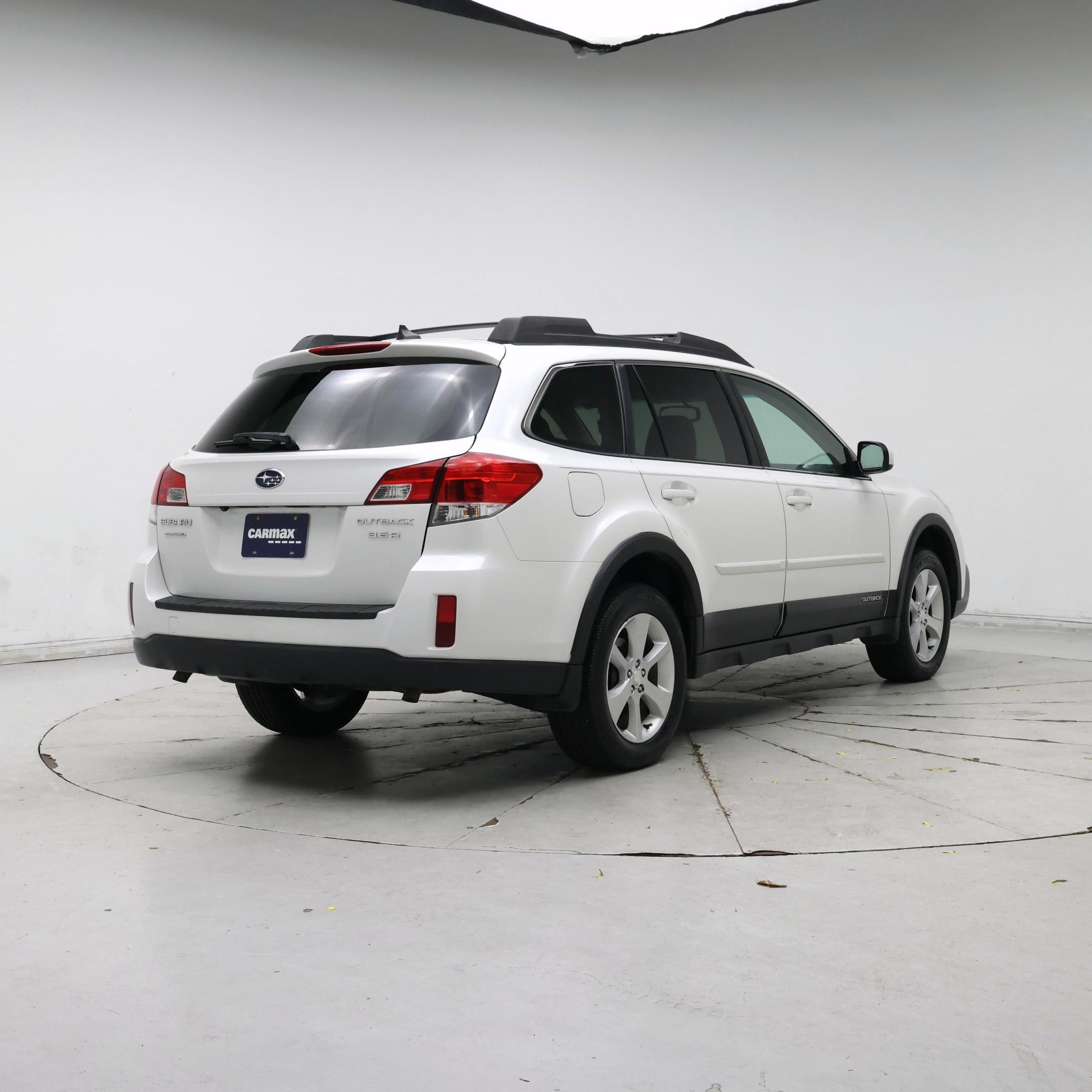 Thumbnail: 2014 Subaru Outback - 8
