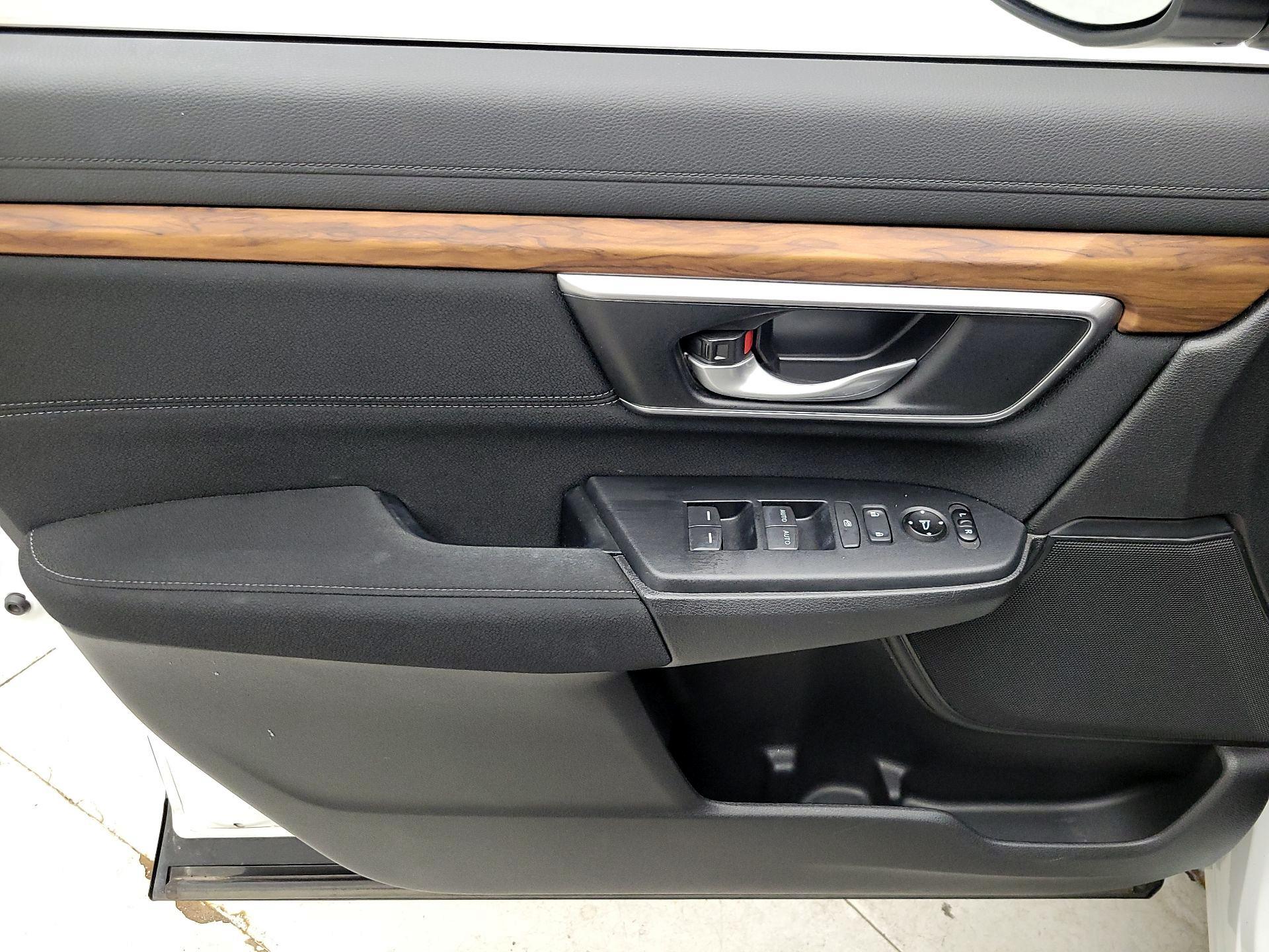 Thumbnail: 2019 Honda CR-V - 12