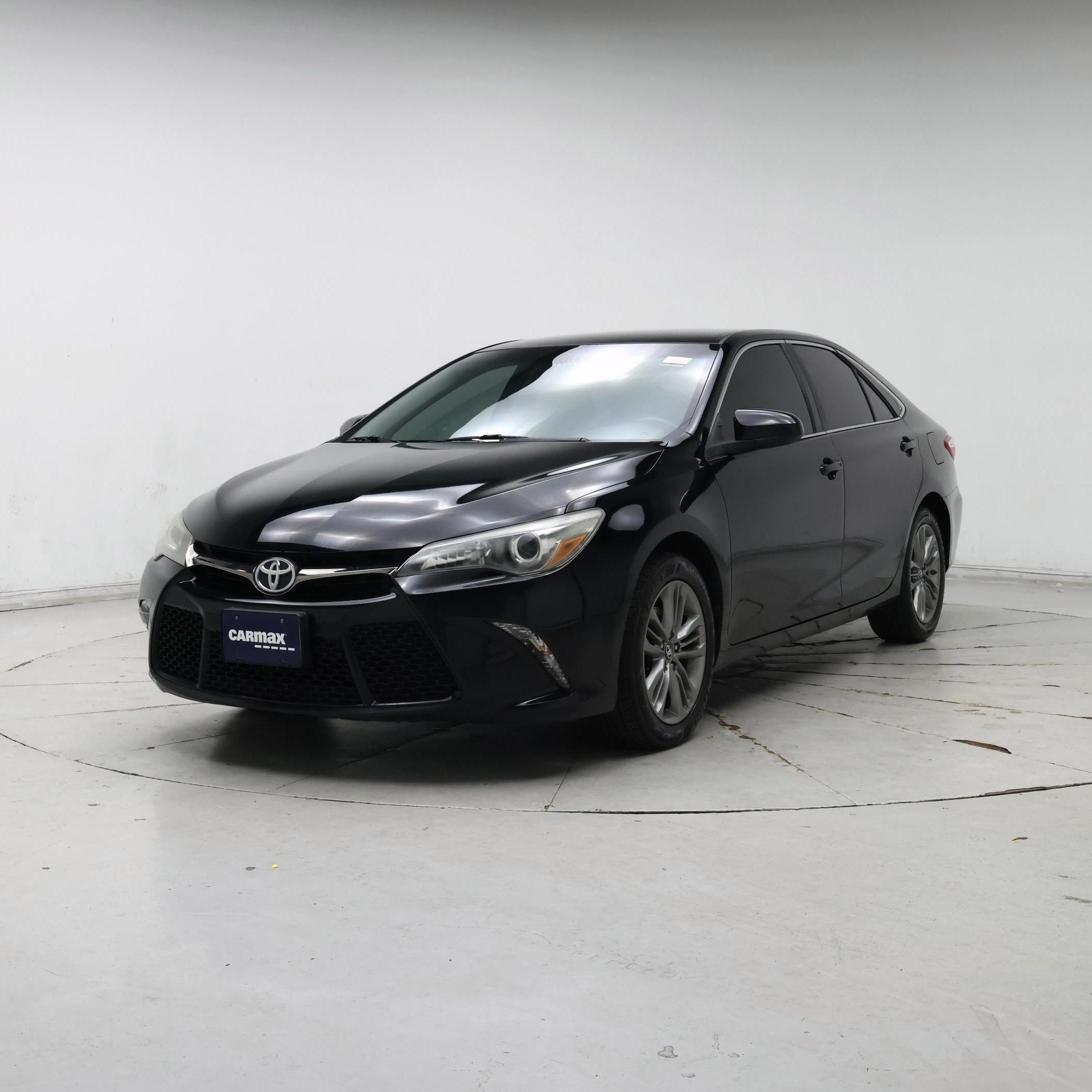 Thumbnail: 2016 Toyota Camry - 4