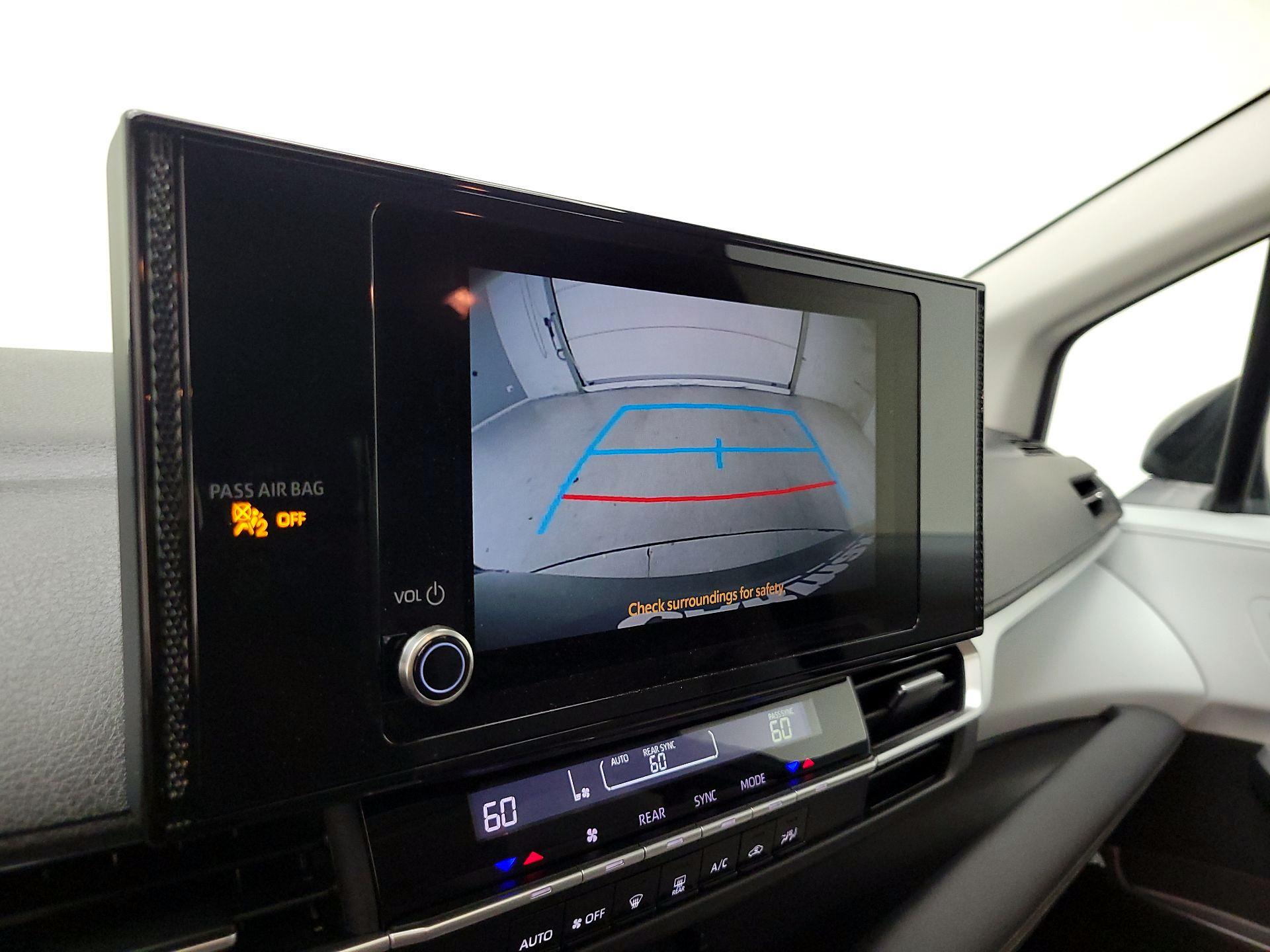 Thumbnail: 2025 Toyota Sienna - 15