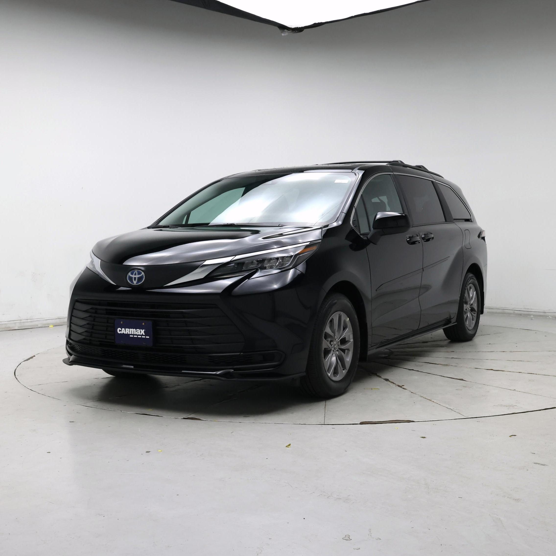 Thumbnail: 2025 Toyota Sienna - 4