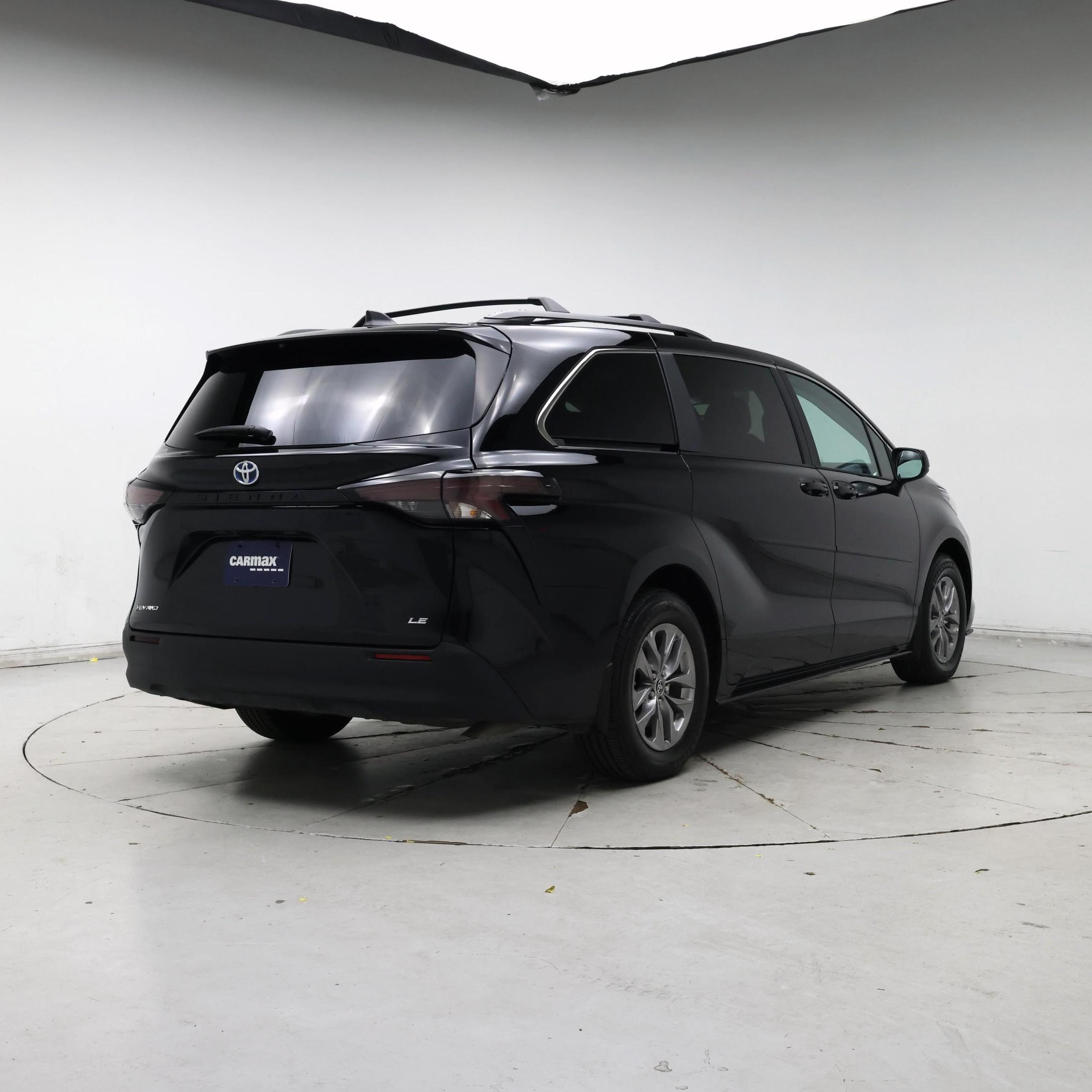 Thumbnail: 2025 Toyota Sienna - 8