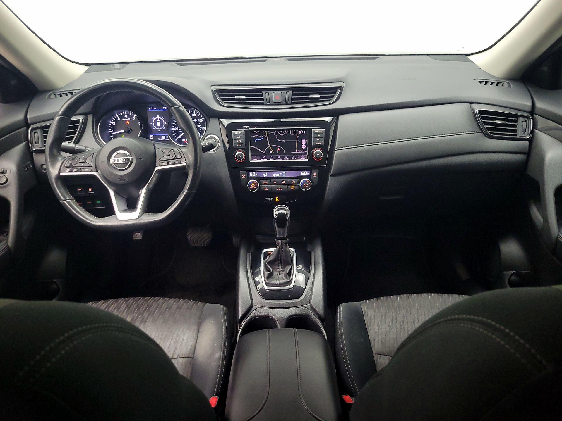Thumbnail: 2018 Nissan Rogue - 9