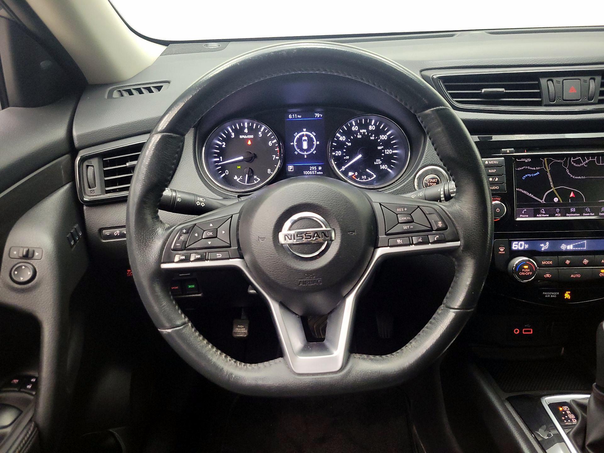 Thumbnail: 2018 Nissan Rogue - 10